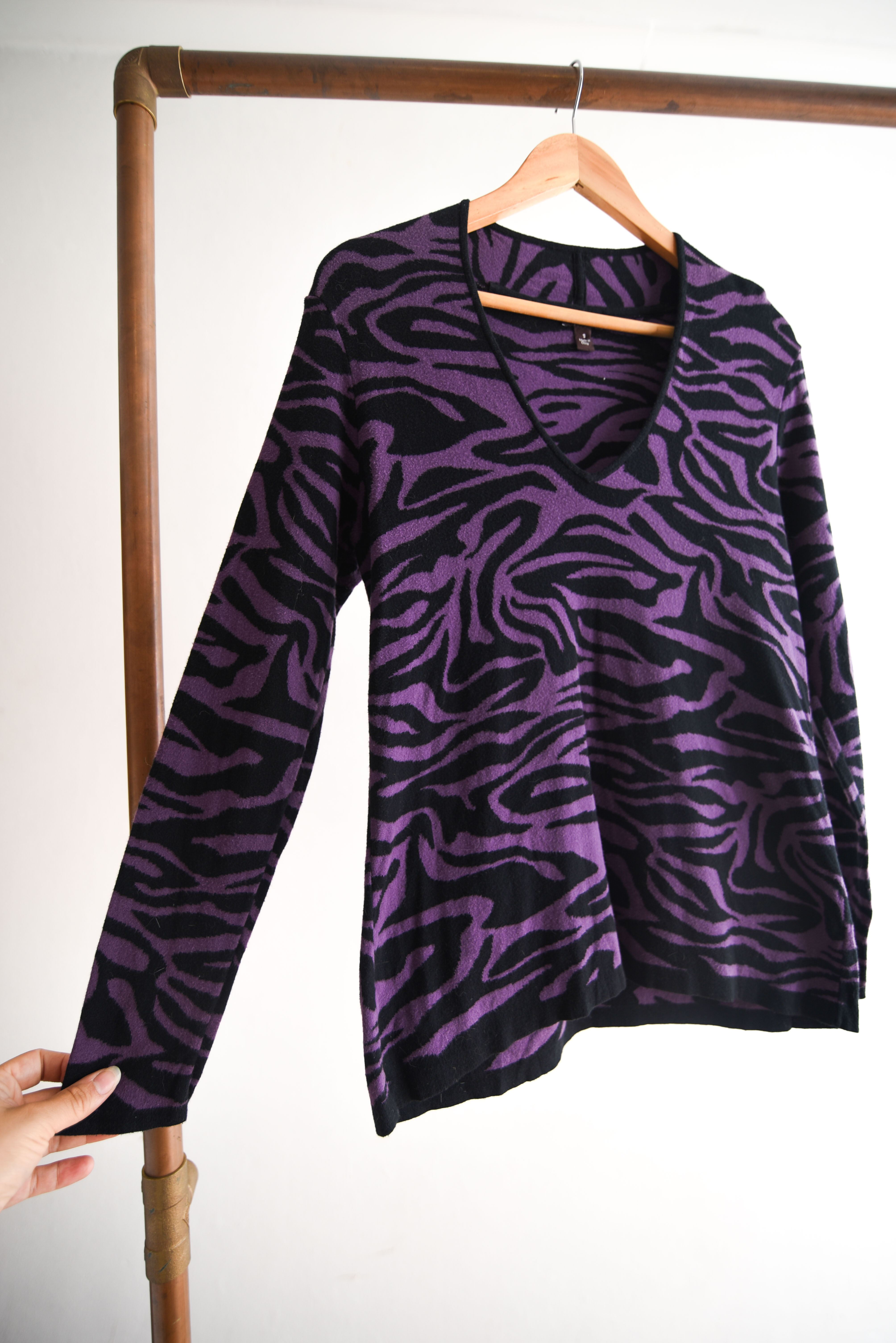 Top morado wavy