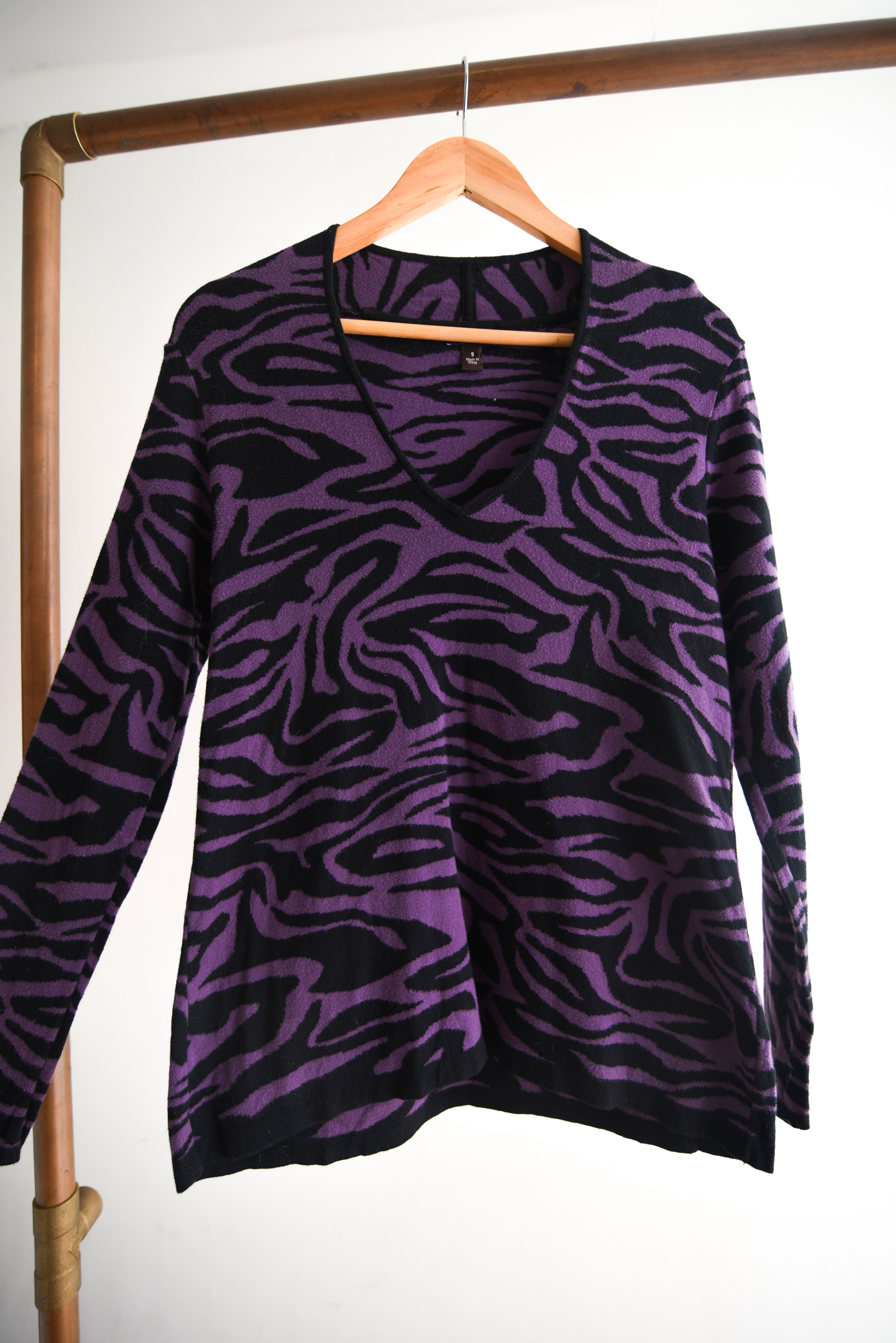 Top morado wavy