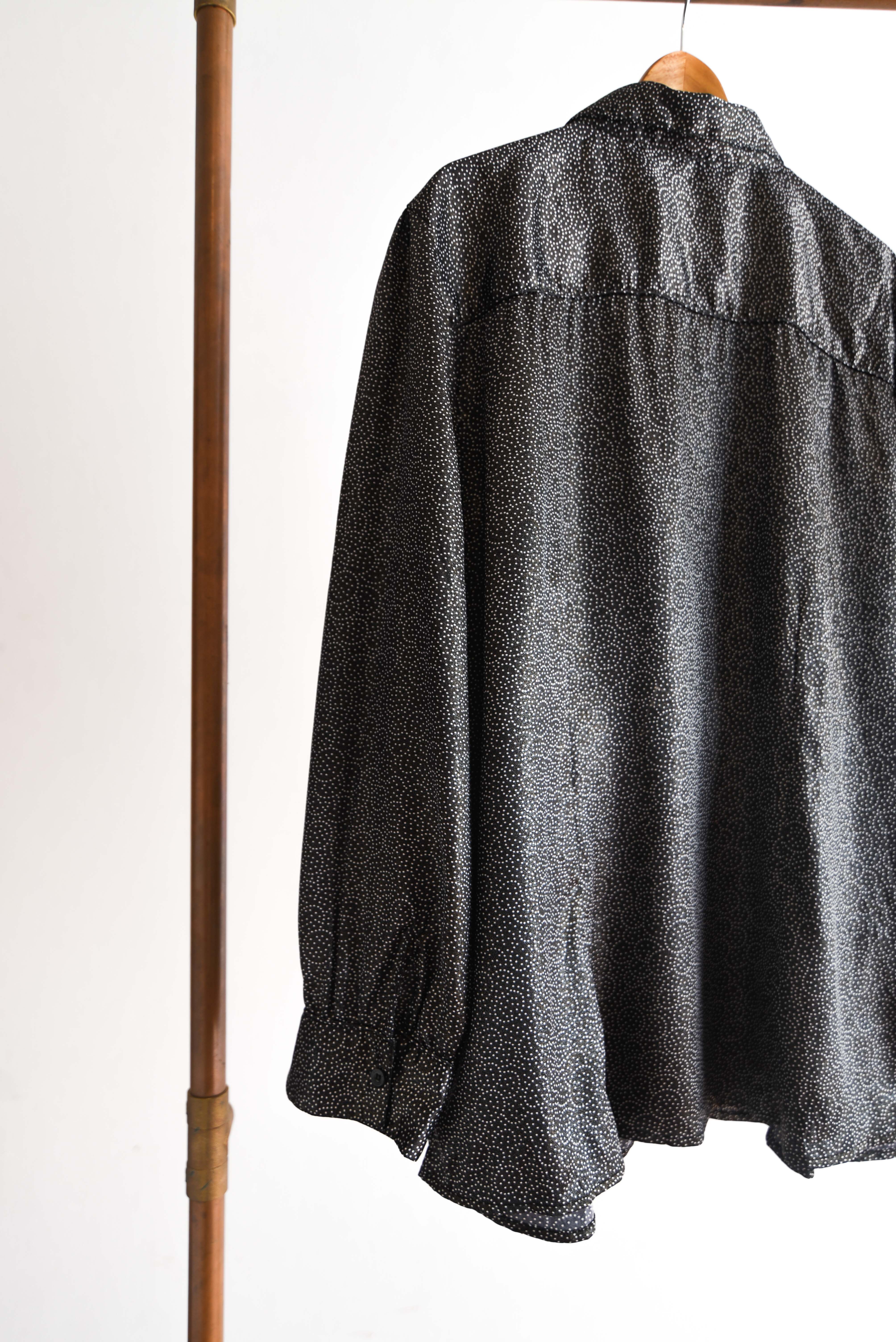 Blusa grafito plata dots