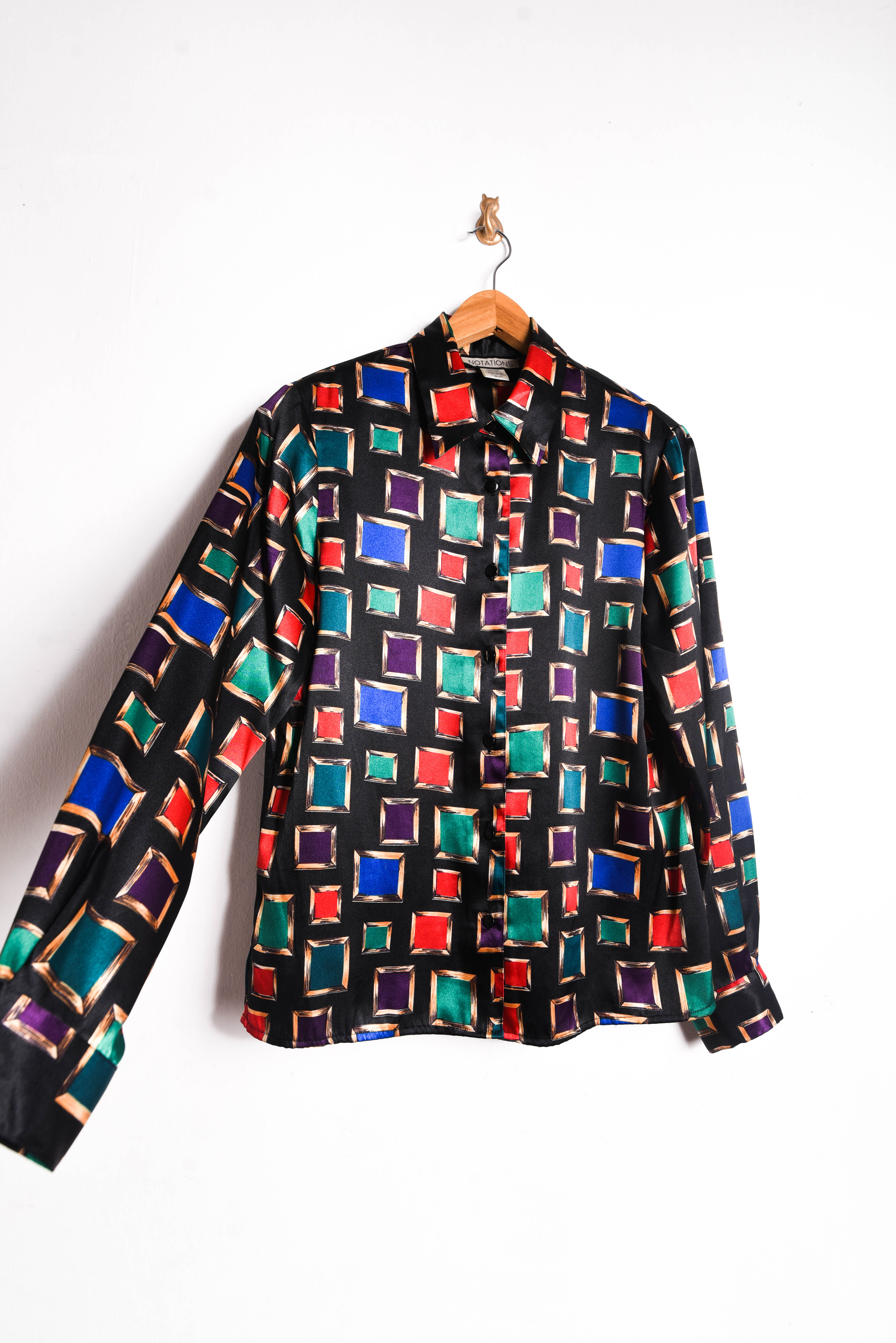 Blusa satín gemas vintage