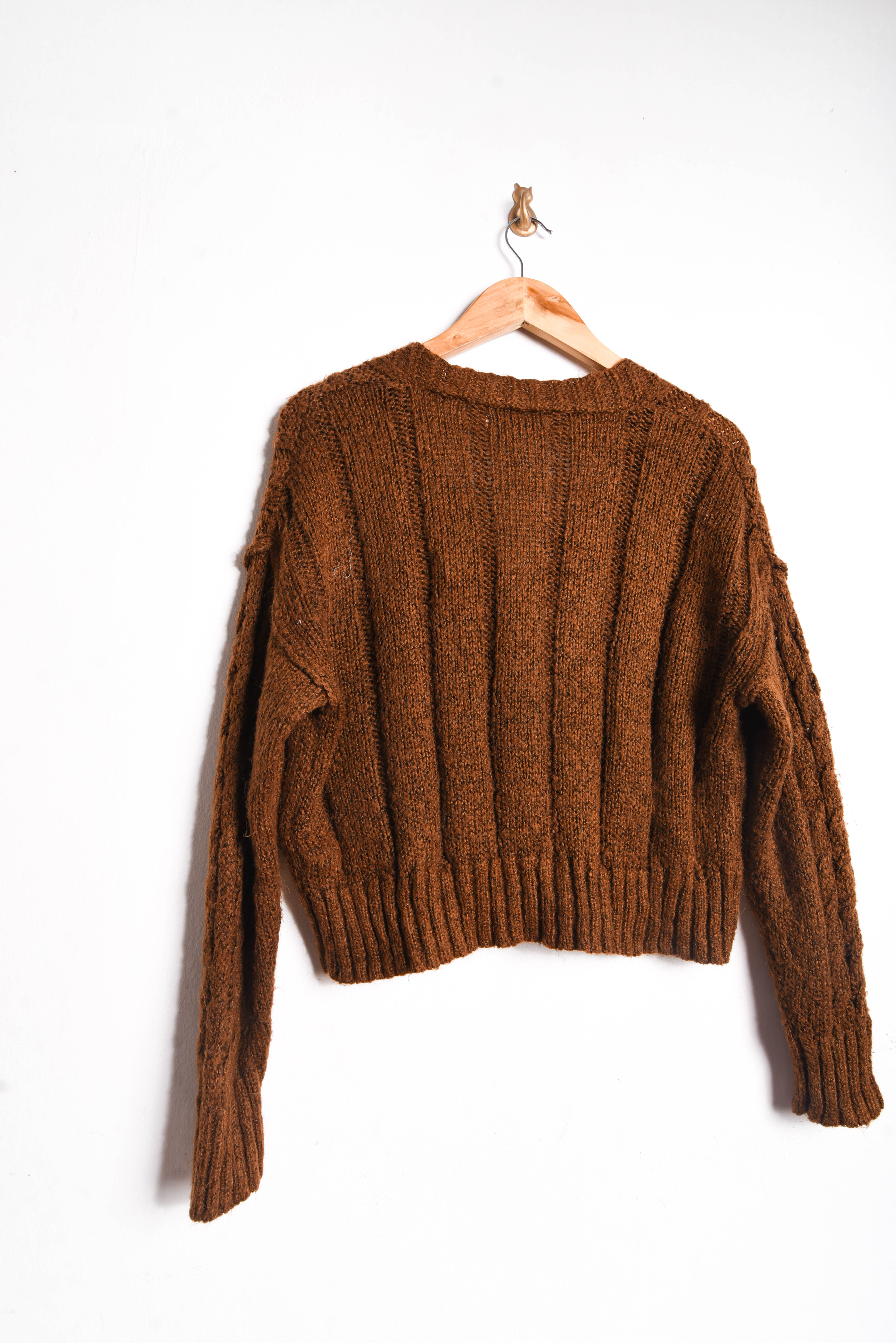 Cardigan café trenzado crop