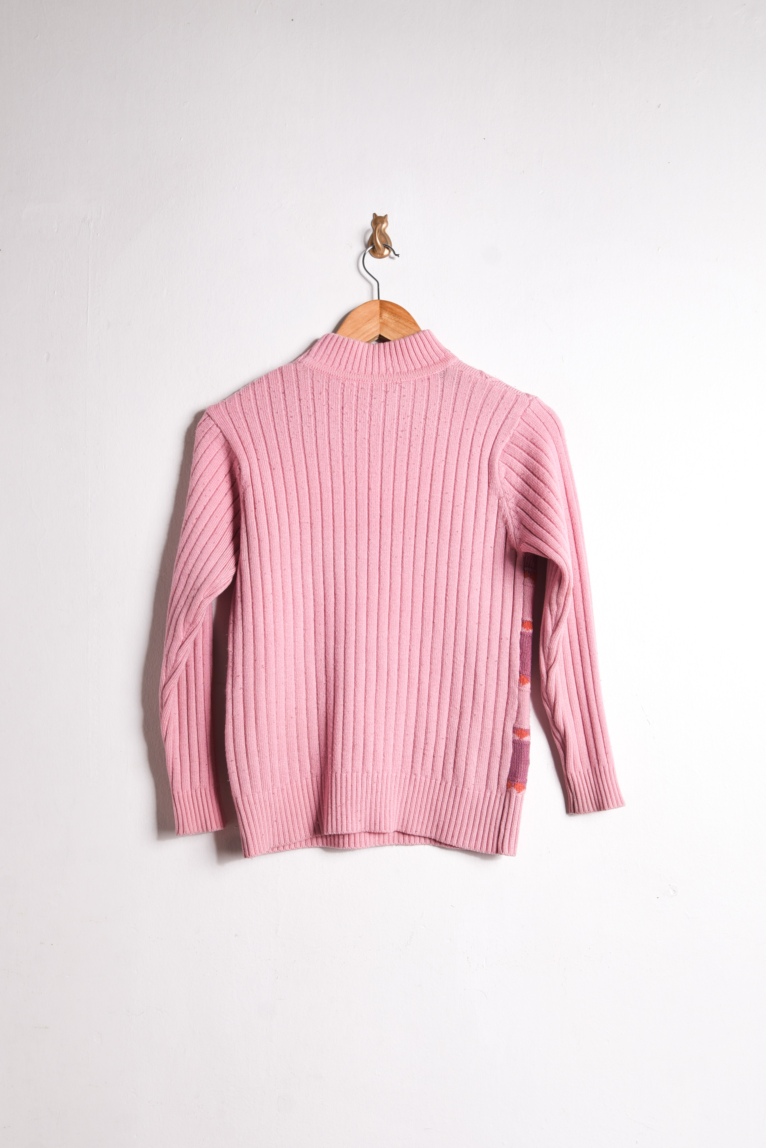 Chaleco rosa franjas 