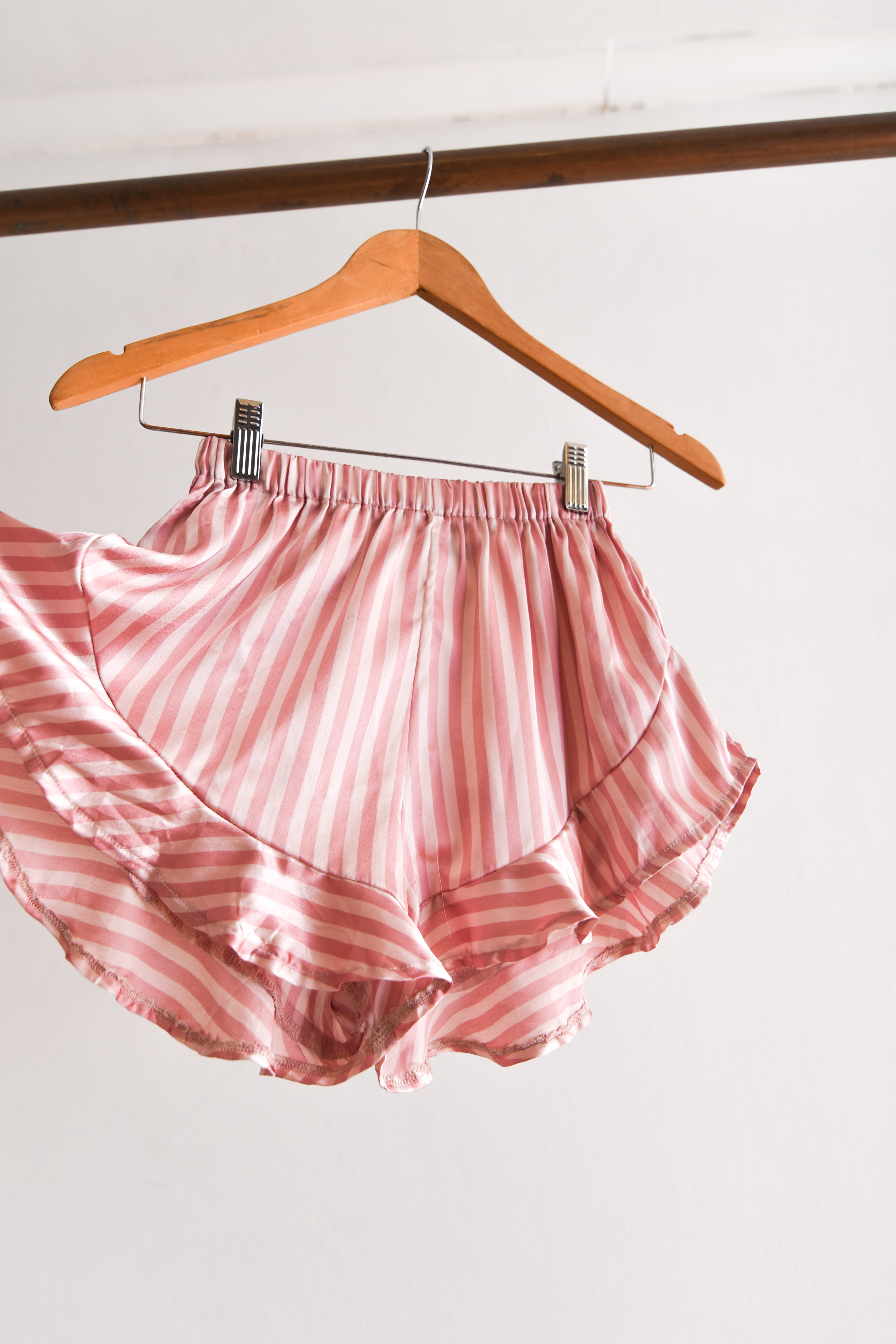 Short lencero rosa pastel