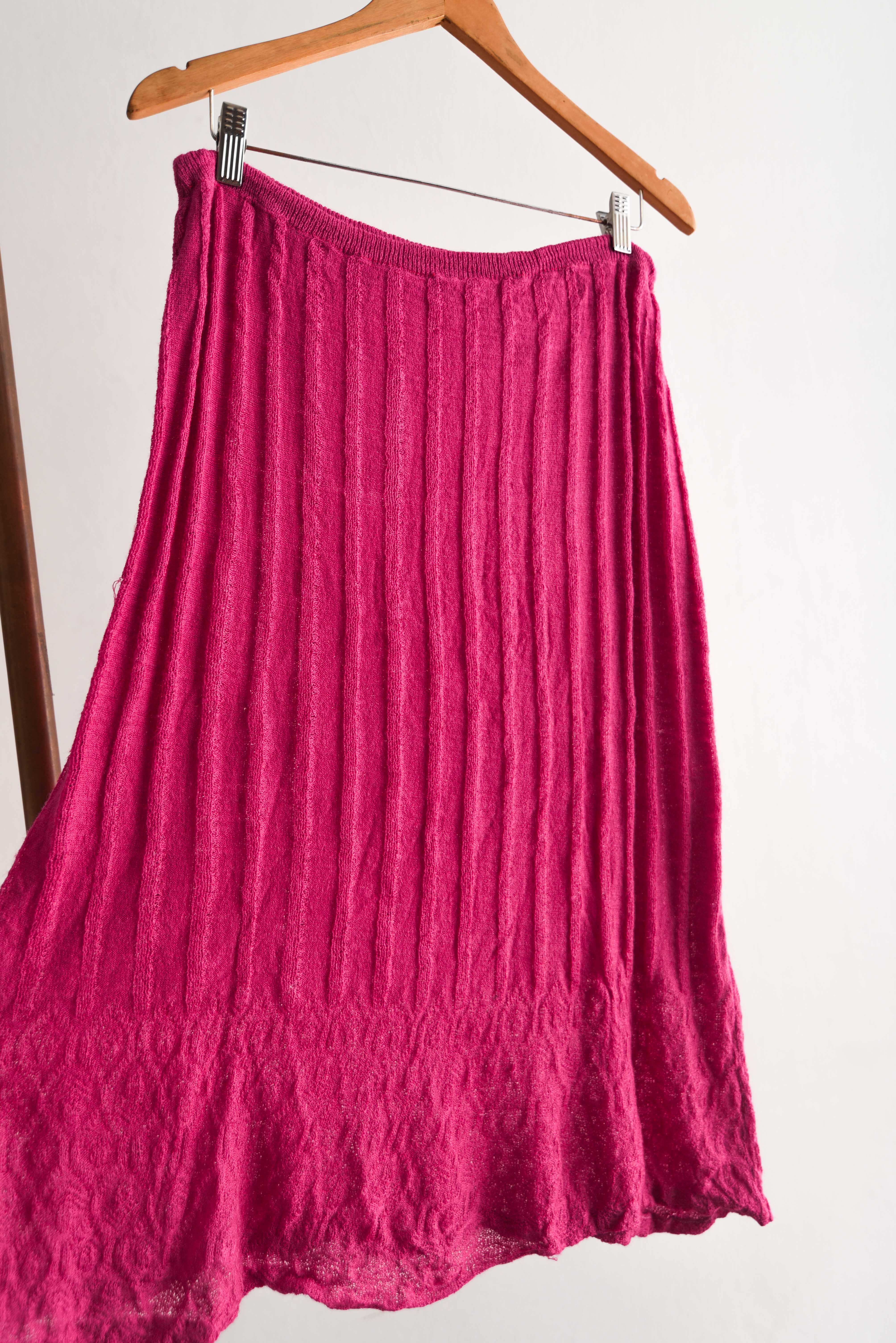 Falda tejido fucsia vintage