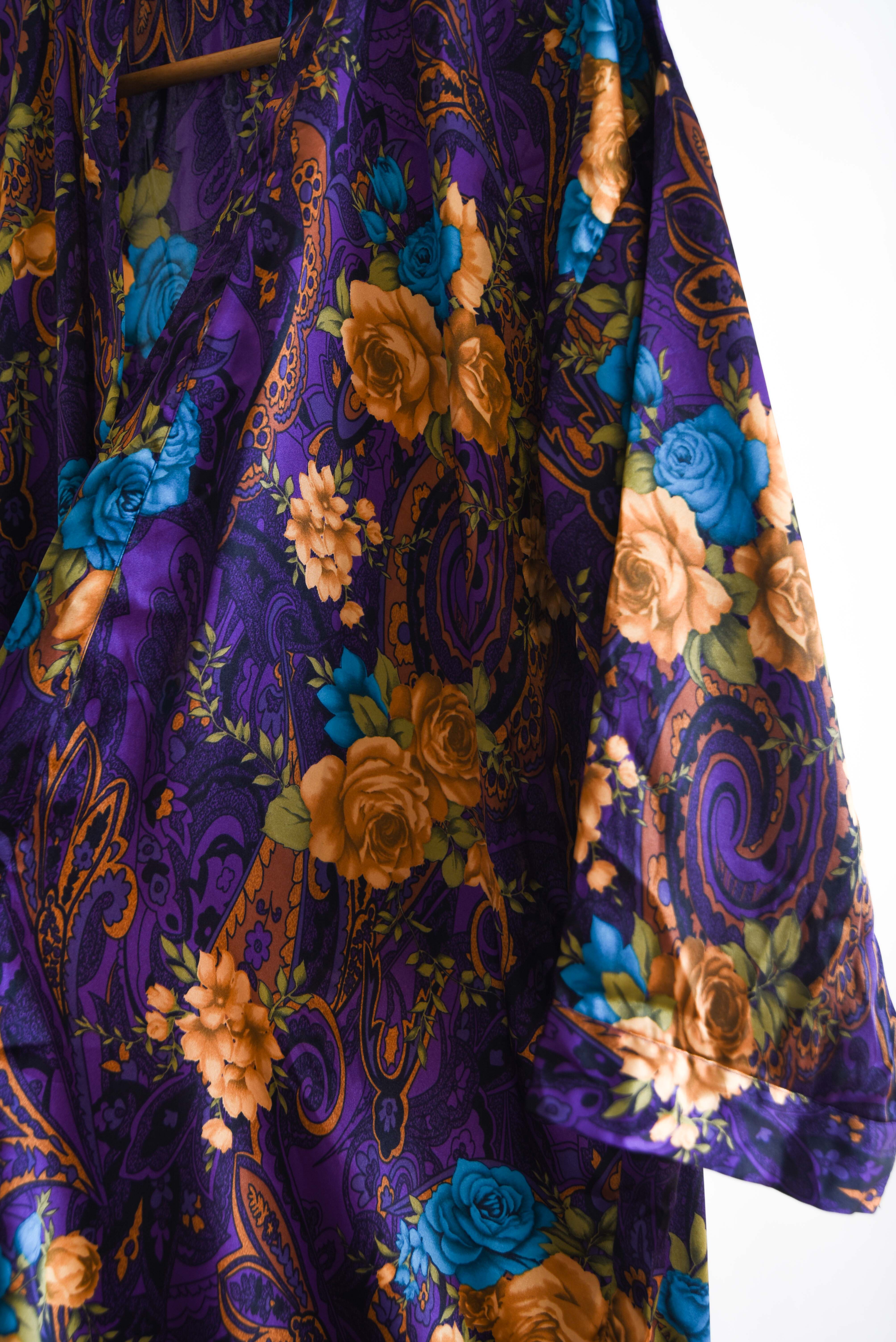 Kimono purple barroco vintage