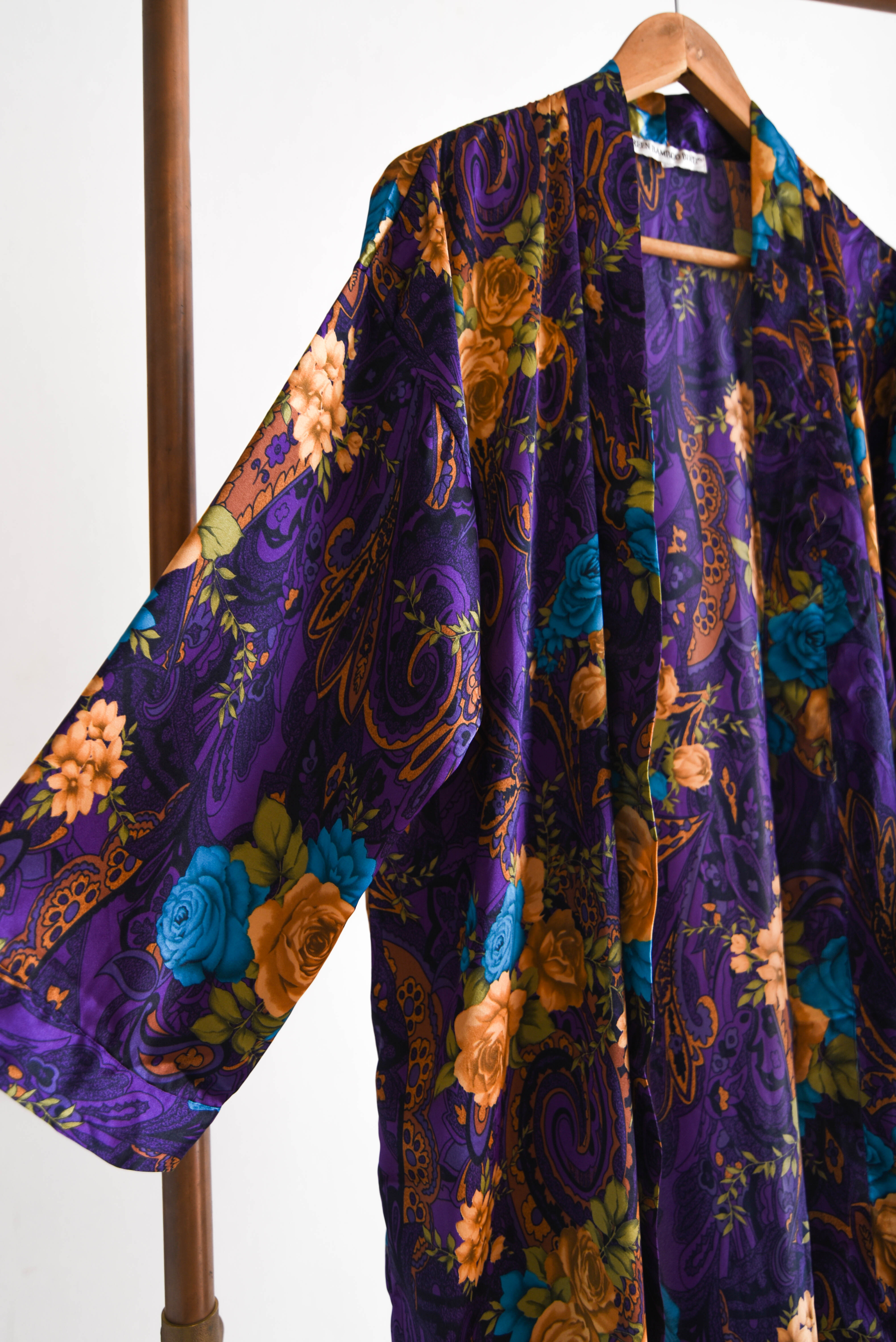 Kimono purple barroco vintage