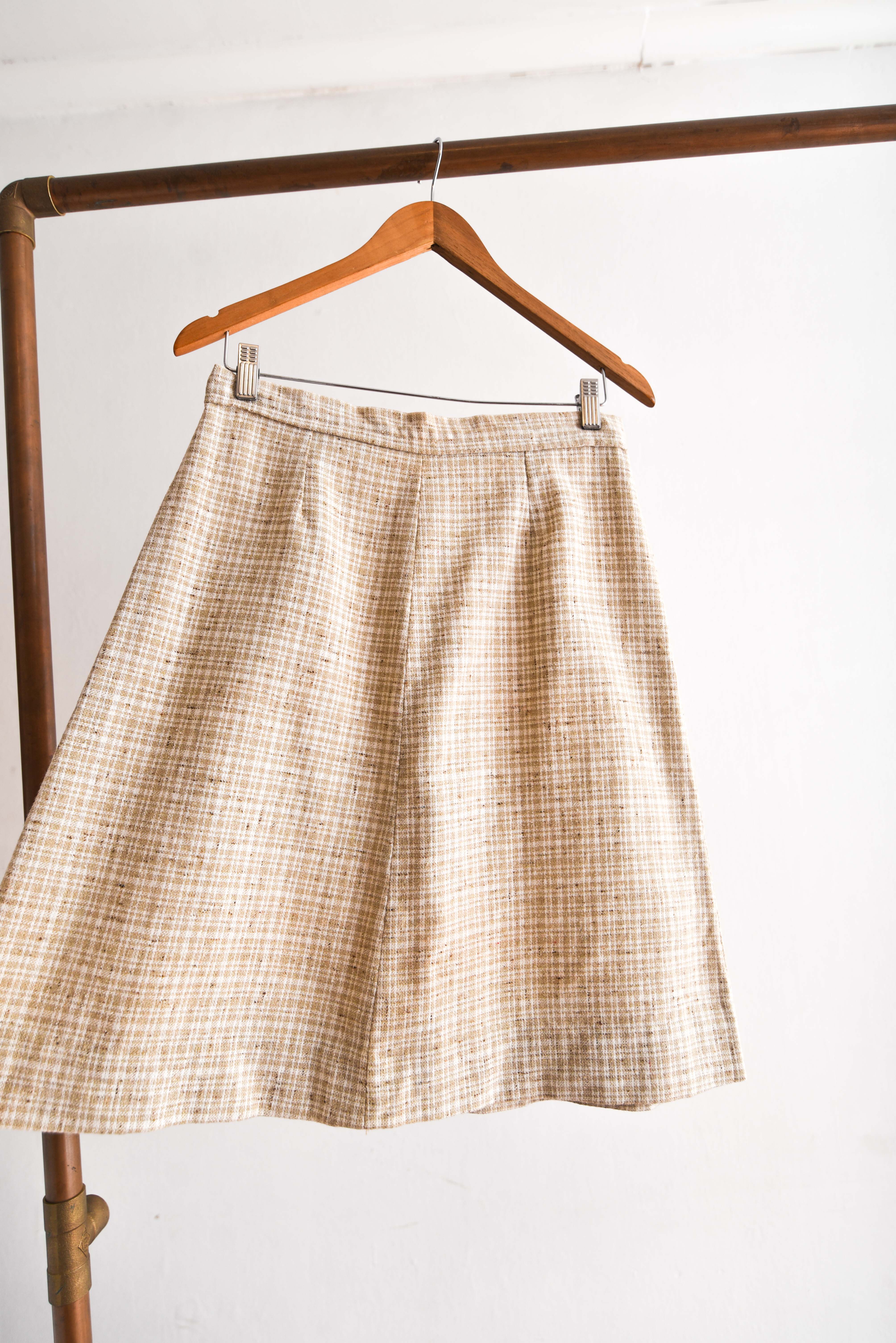 Falda beige 60s grilla