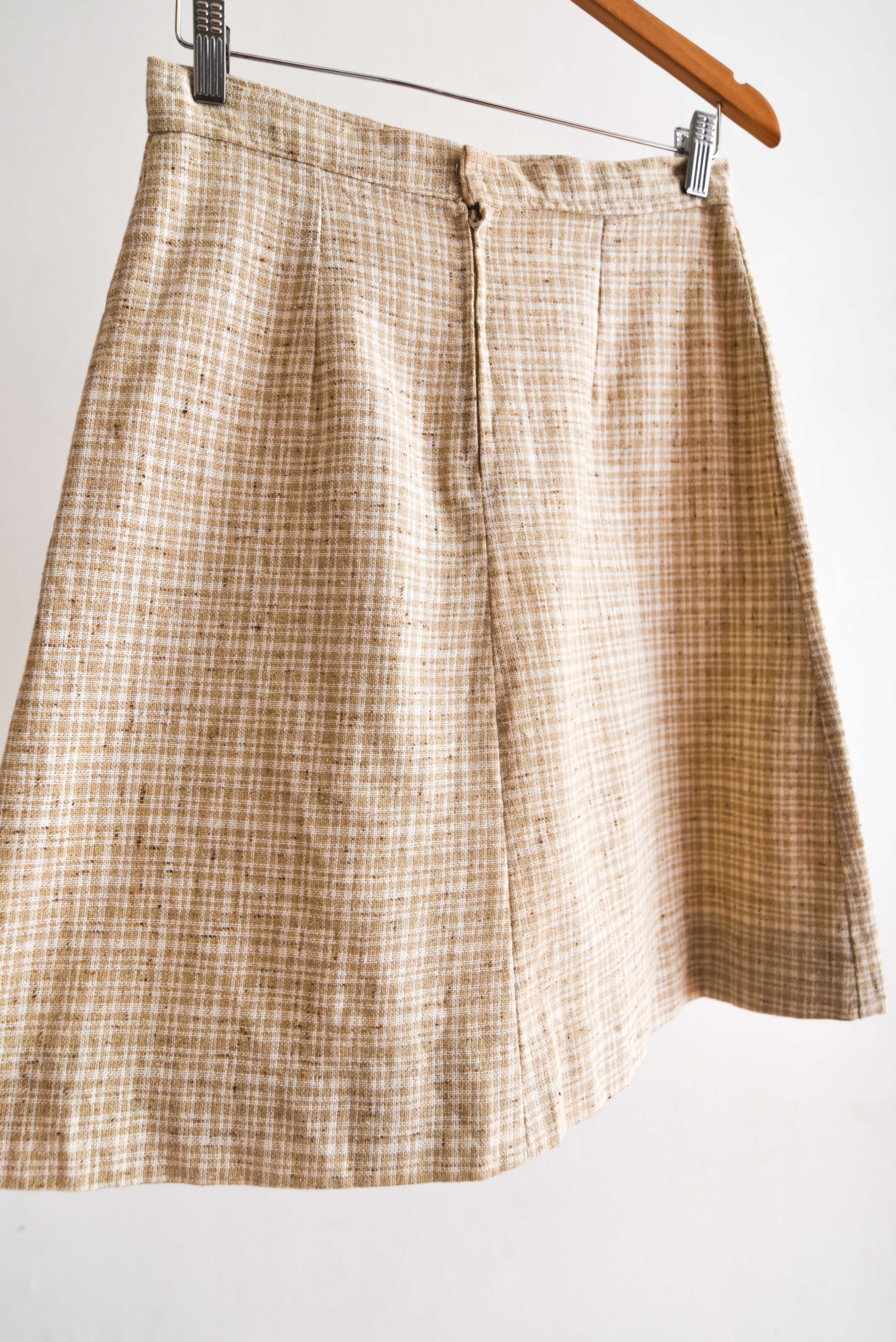 Falda beige 60s grilla
