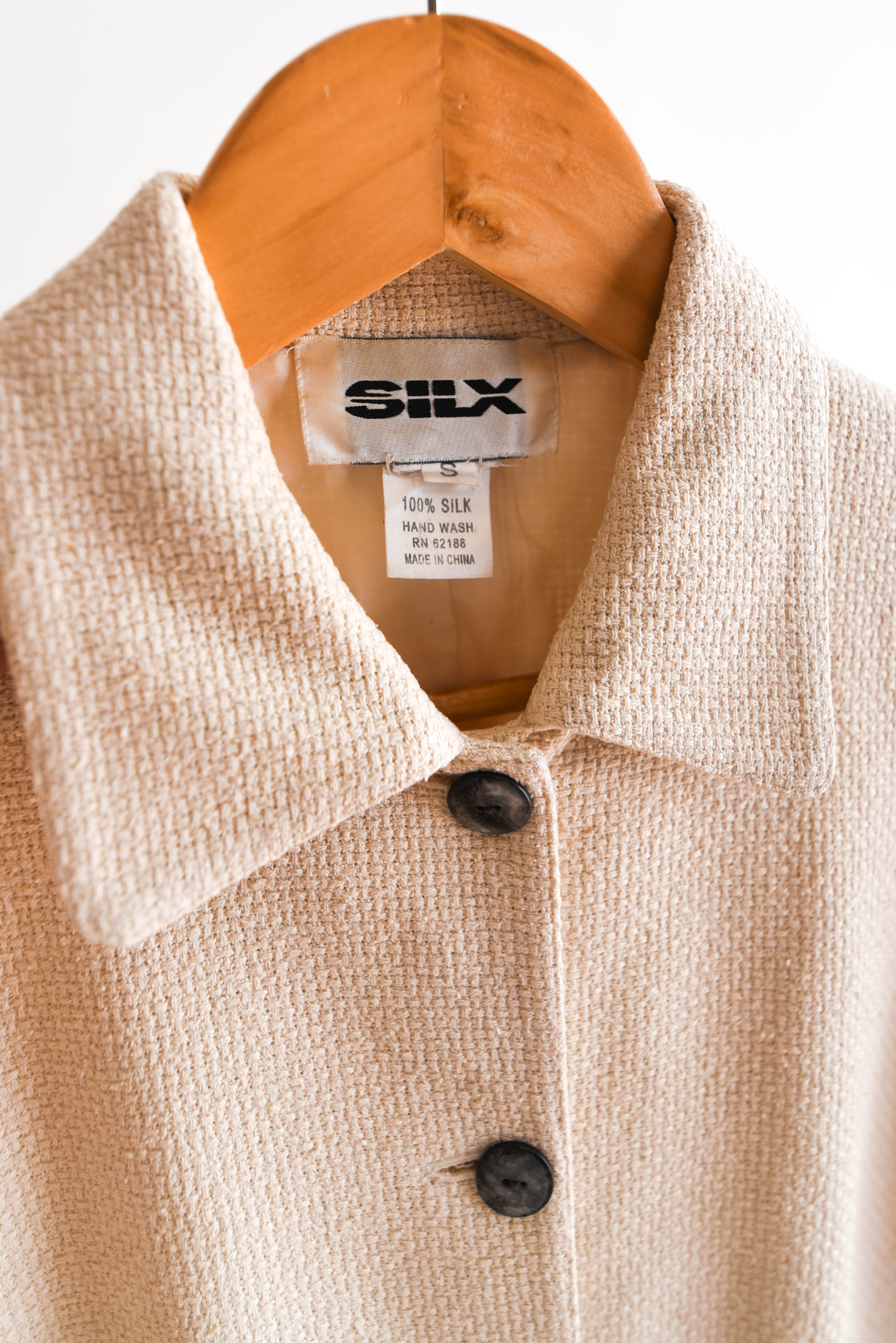 Chaqueta marfil seda vintage