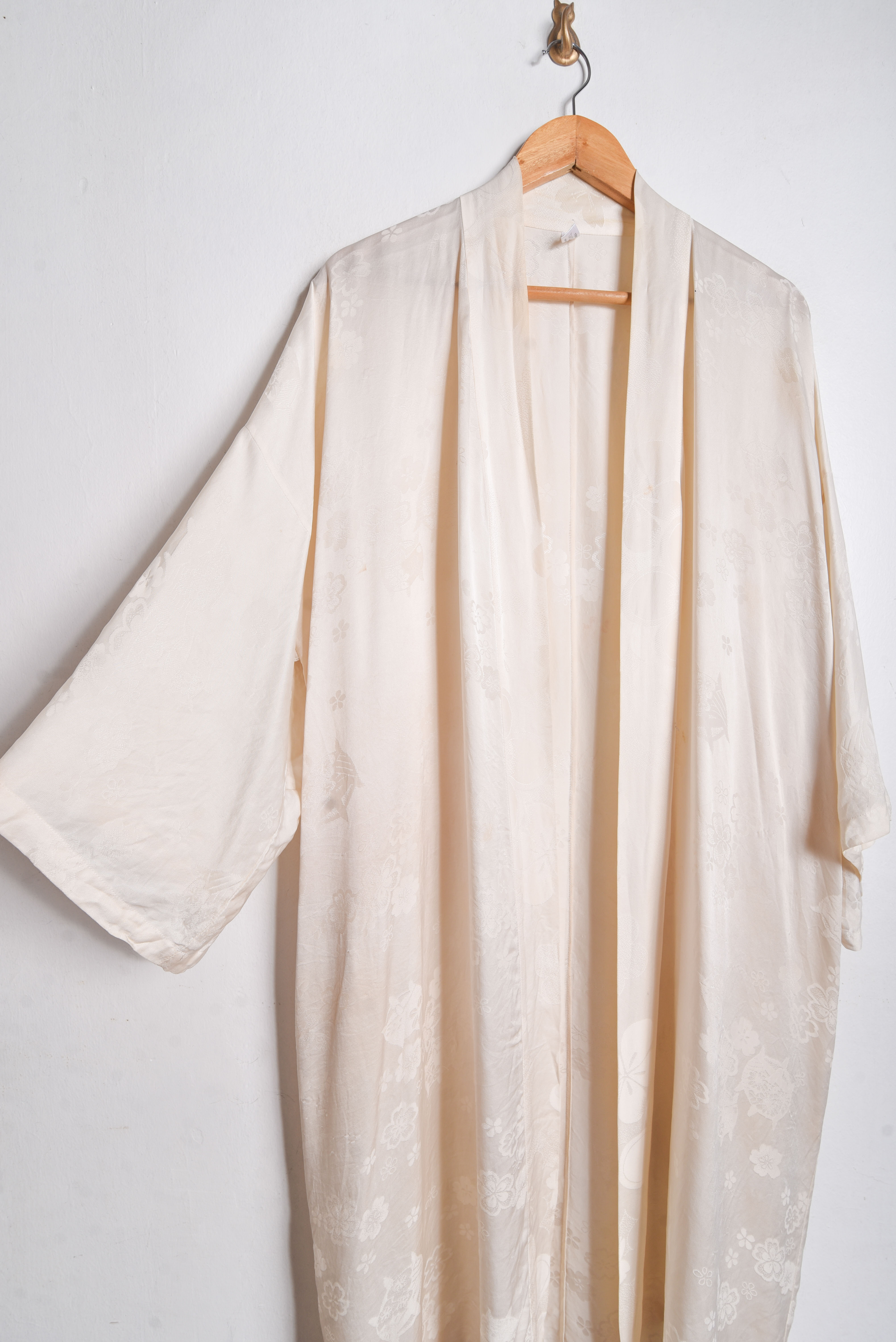 Kimono vintage marfil seda