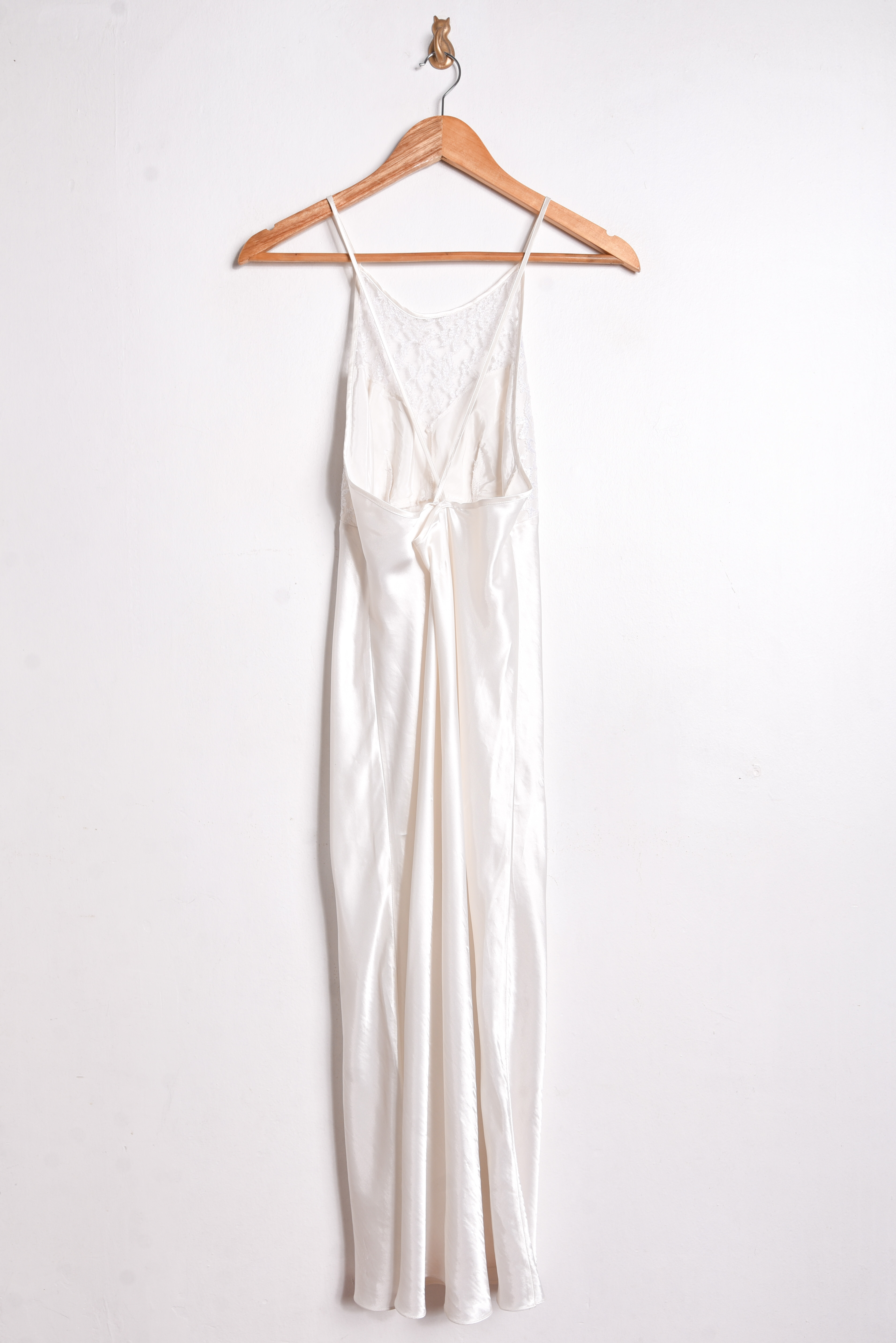 Slipdress blanco satín y encaje