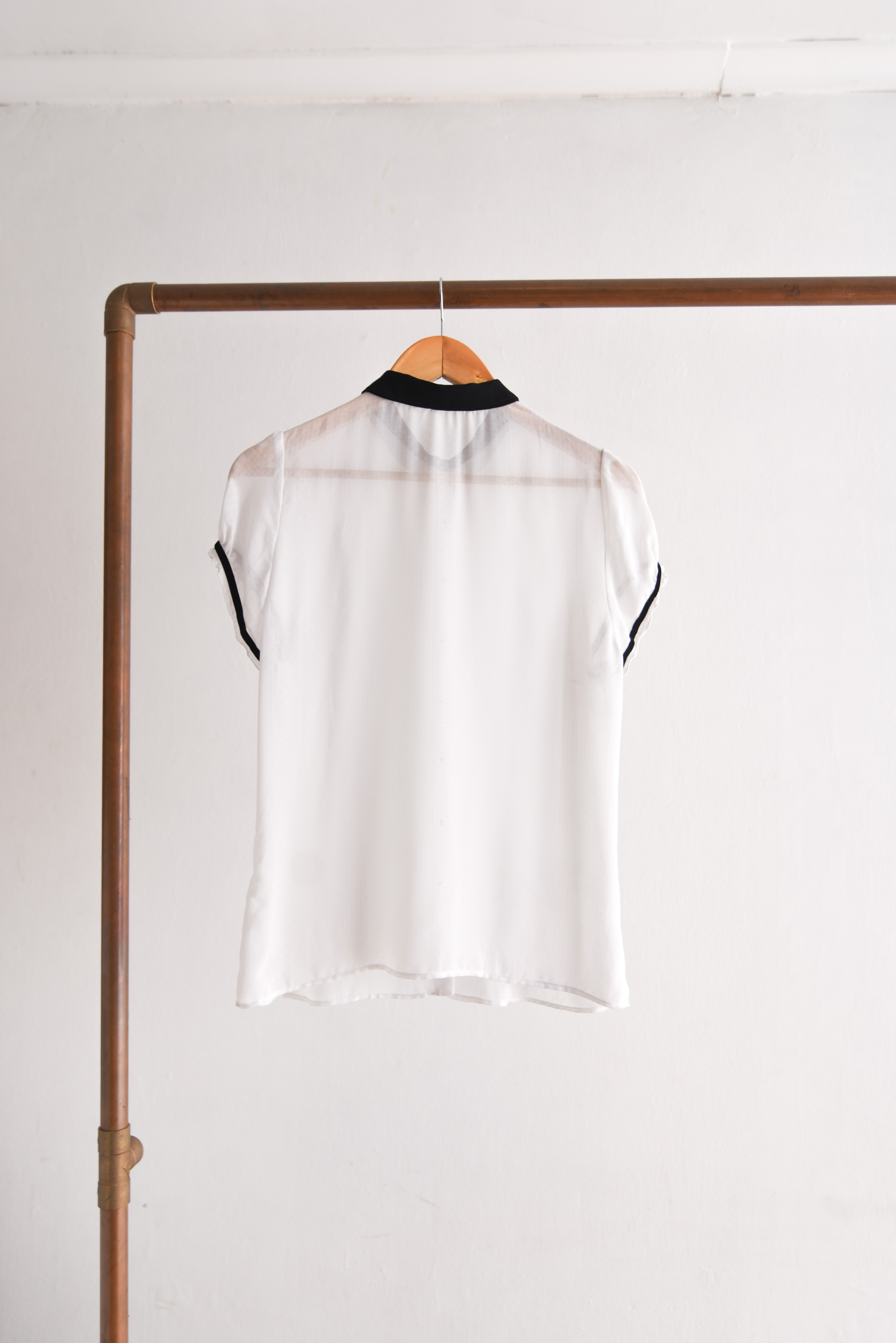 Blusa b&w twee