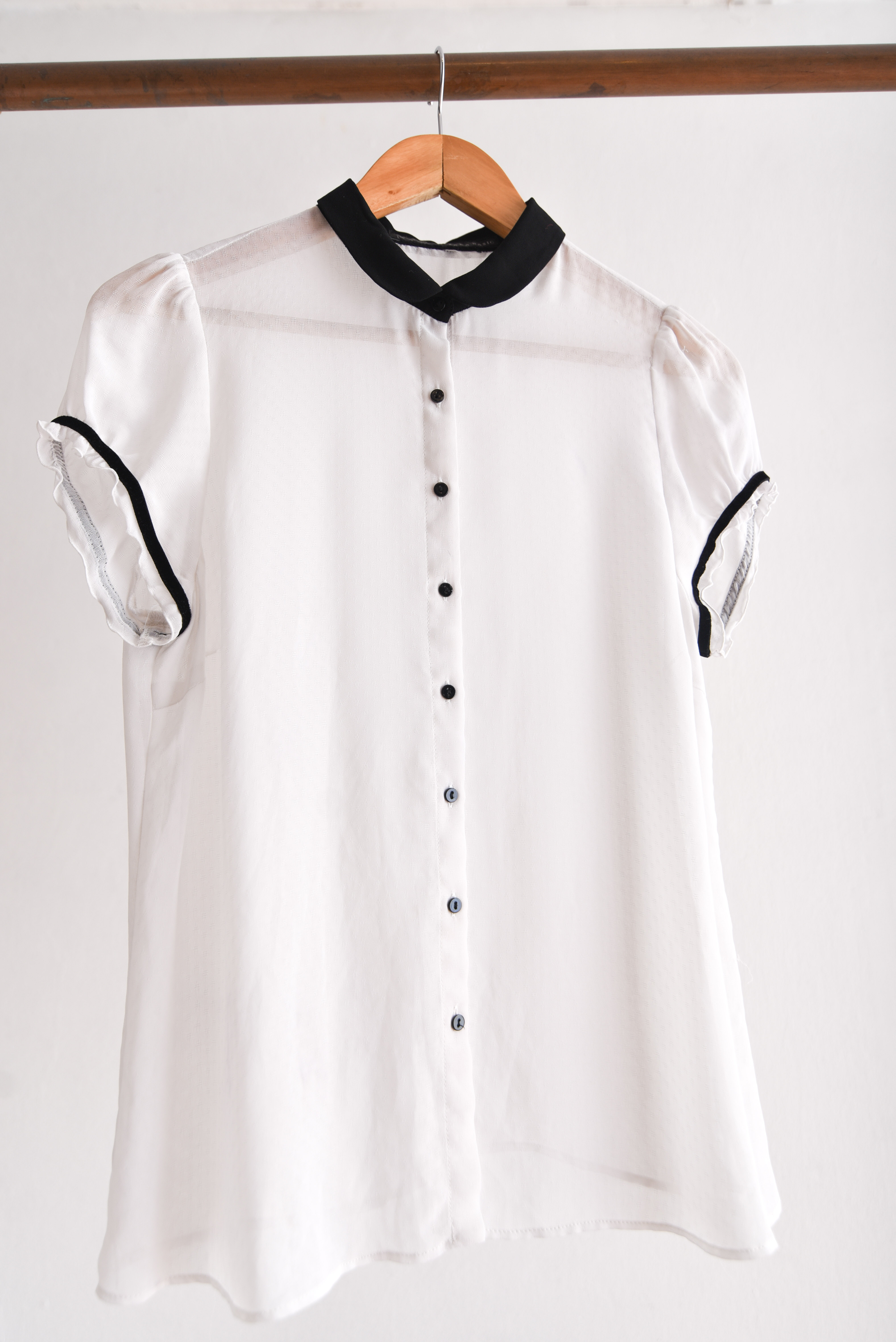Blusa b&w twee