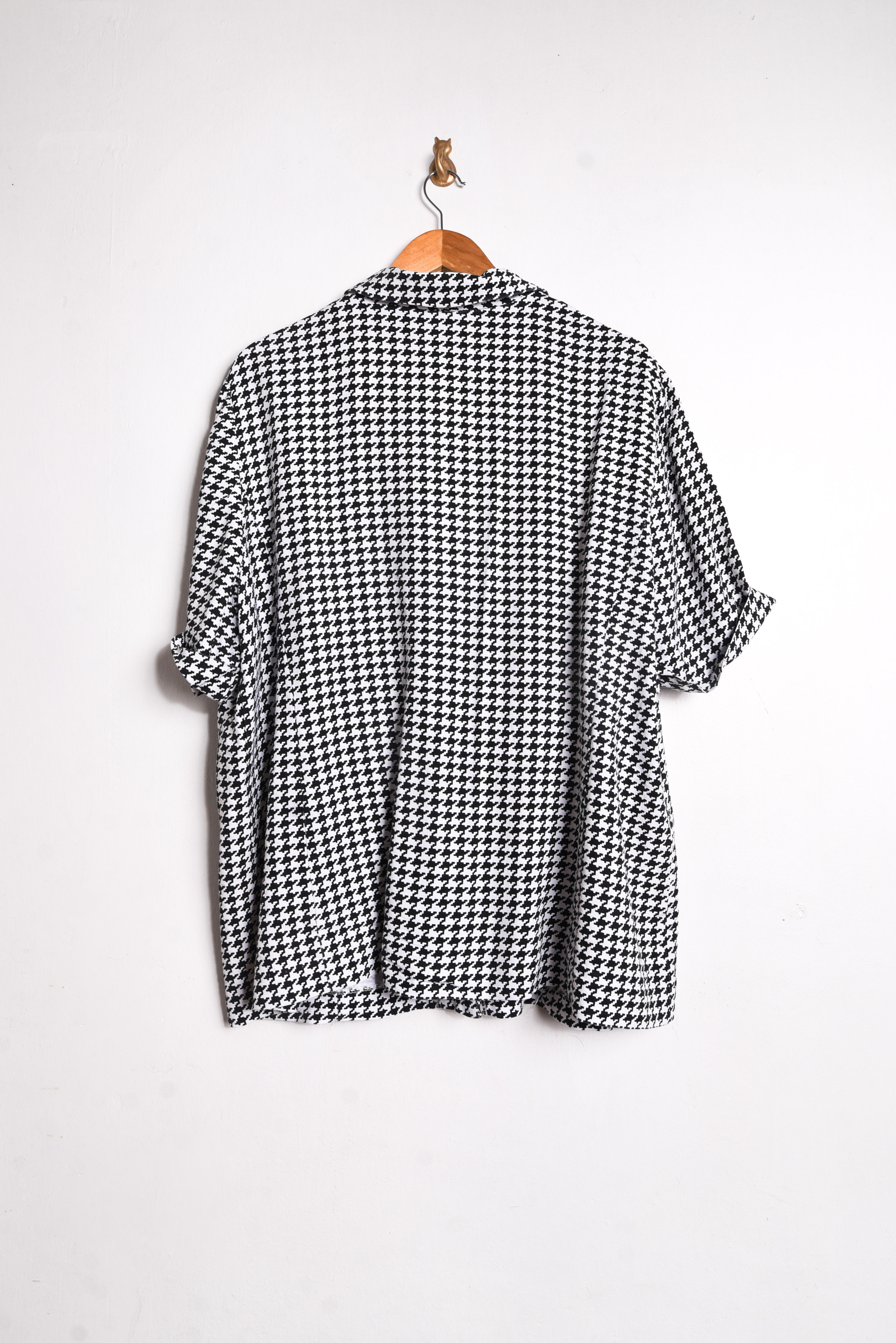 Blusa b&w pata de gallo plus size