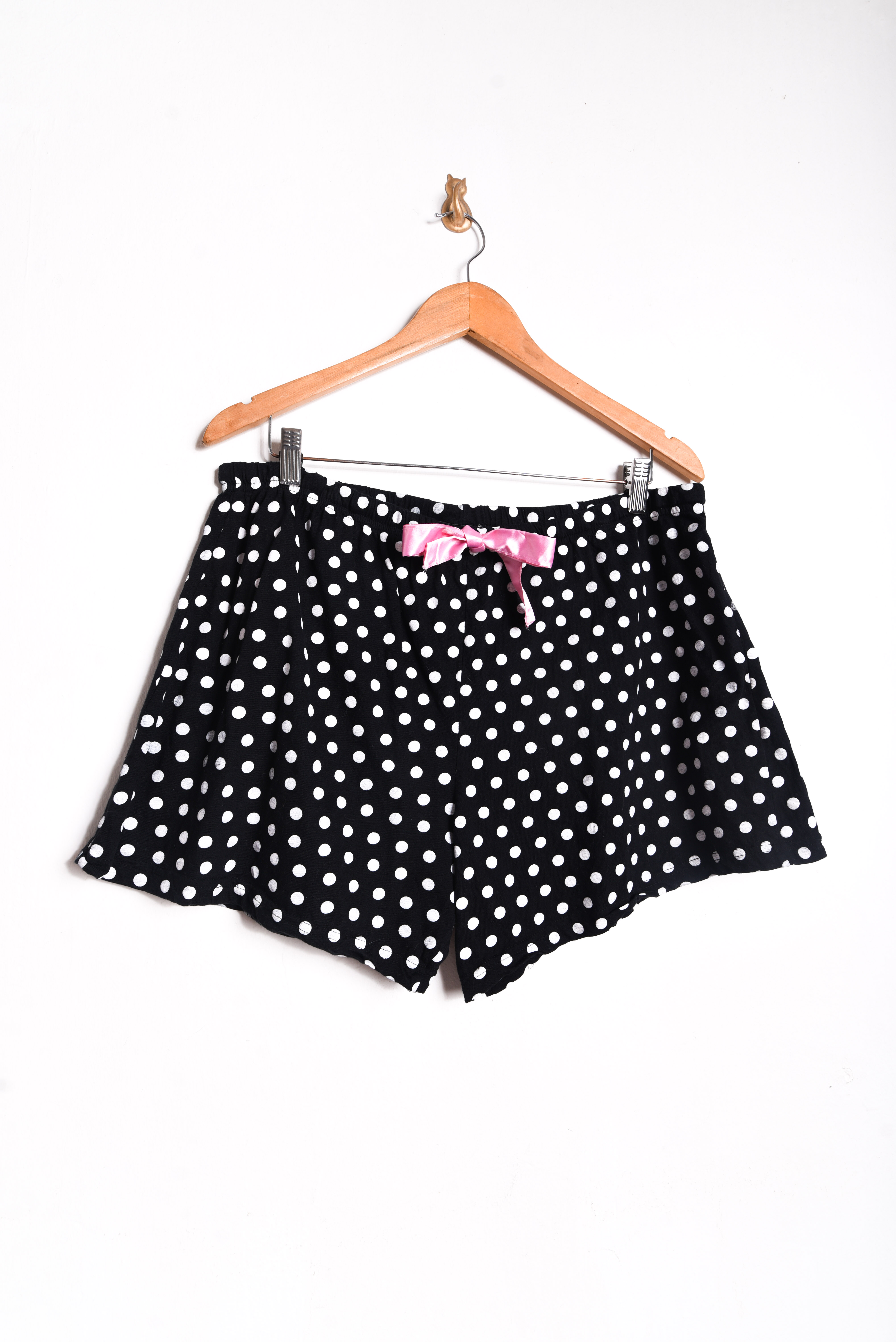Short lencero negro polka dots