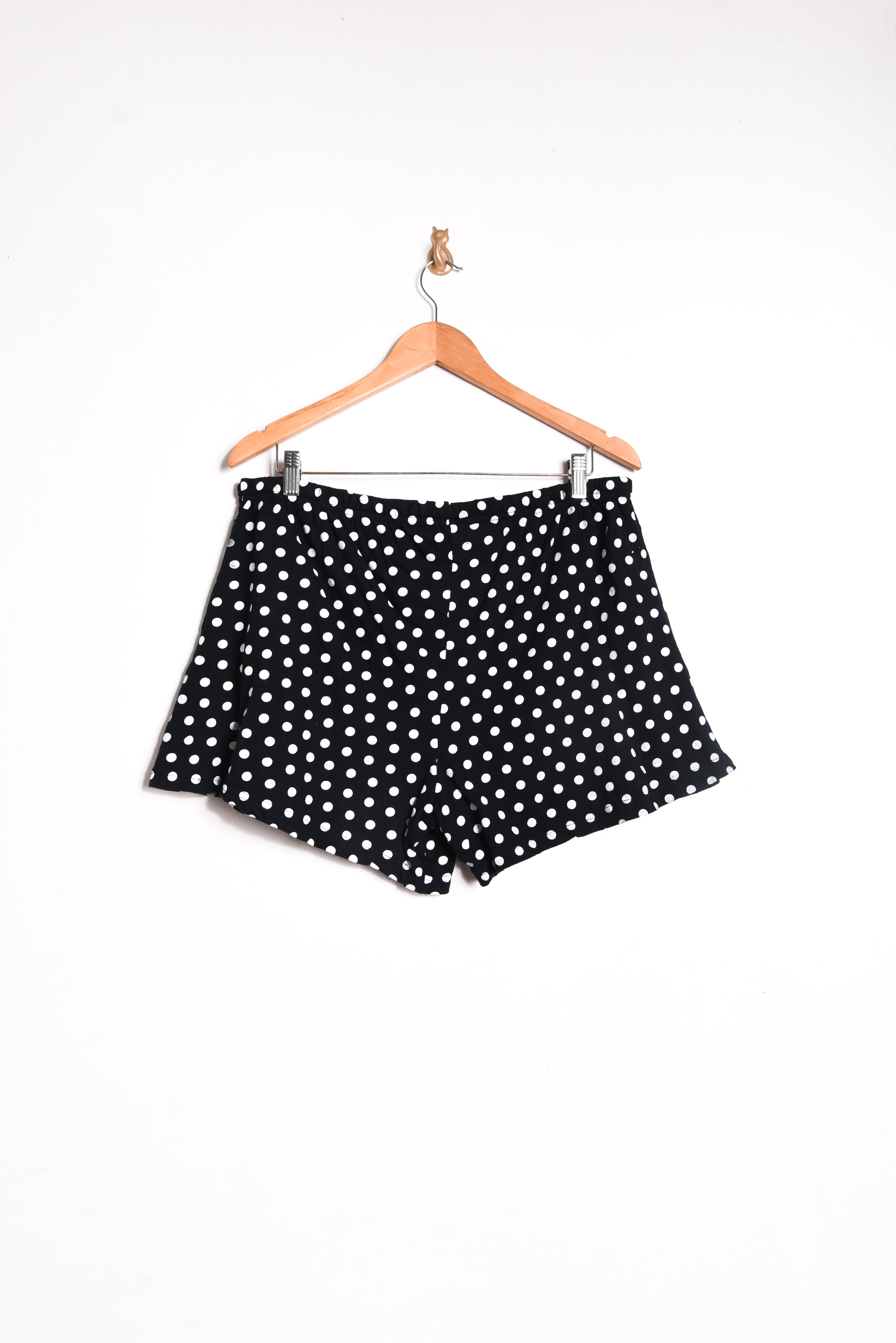 Short lencero negro polka dots