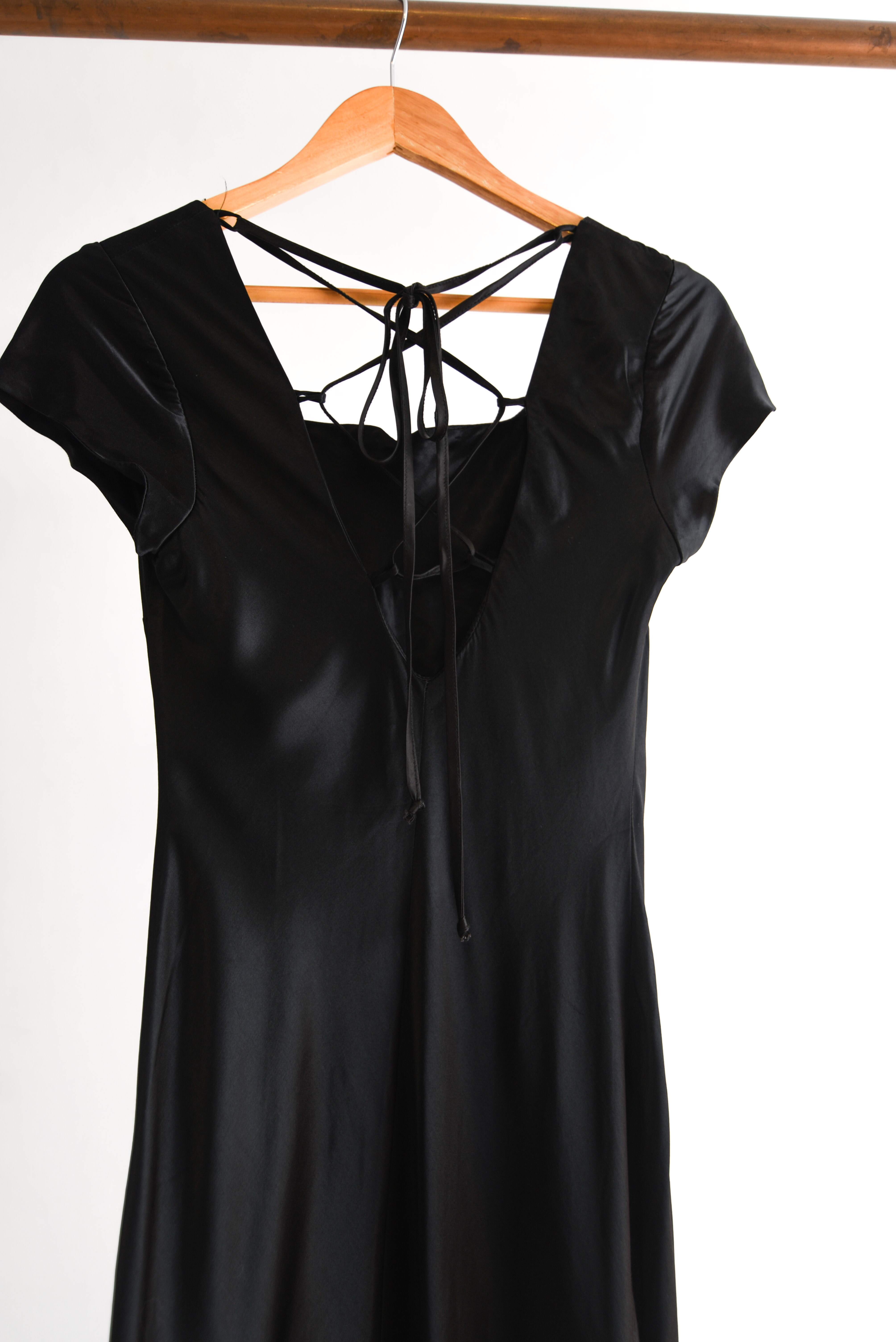 Maxi vestido black satín 90s