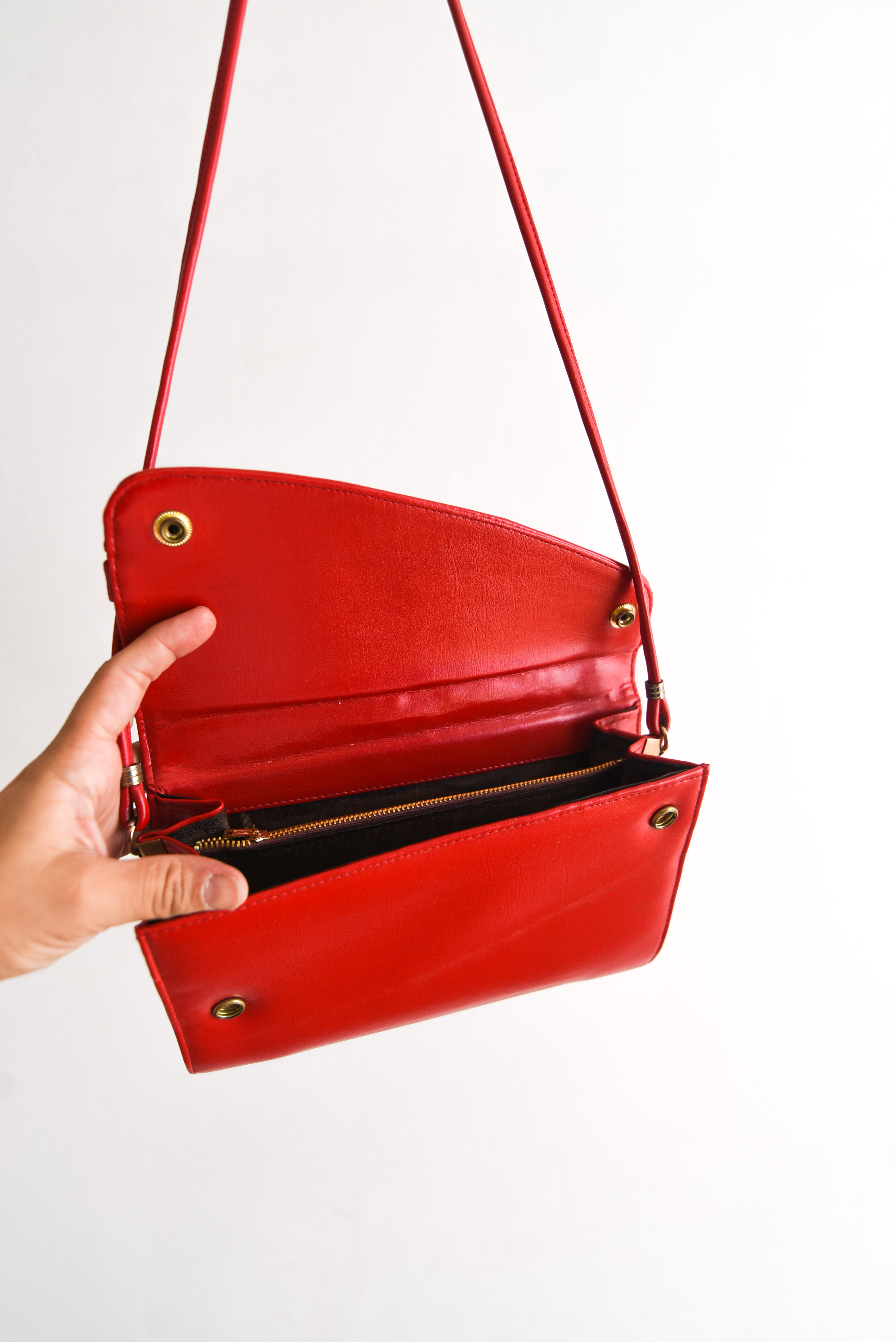 Cartera roja 80s
