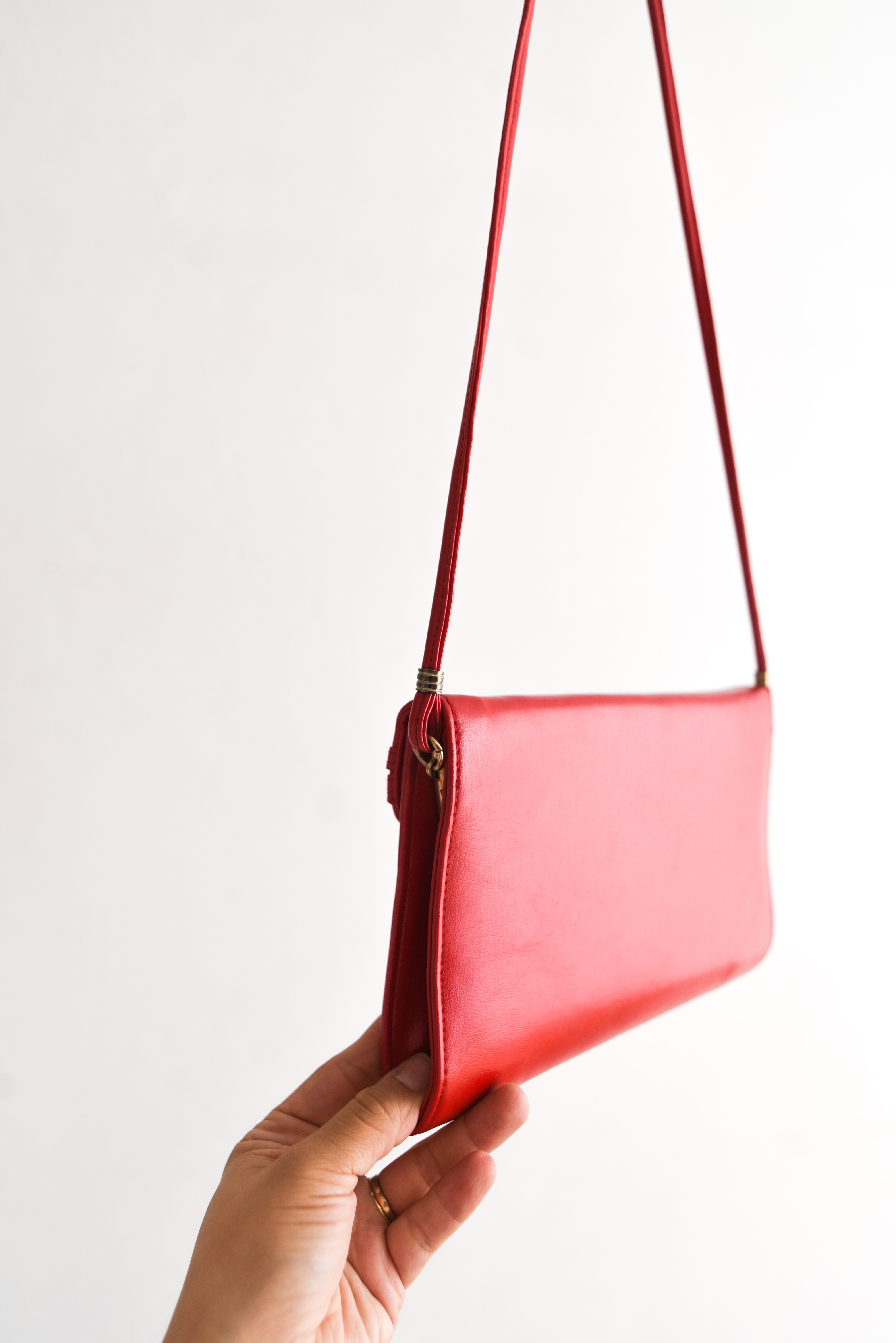 Cartera roja 80s