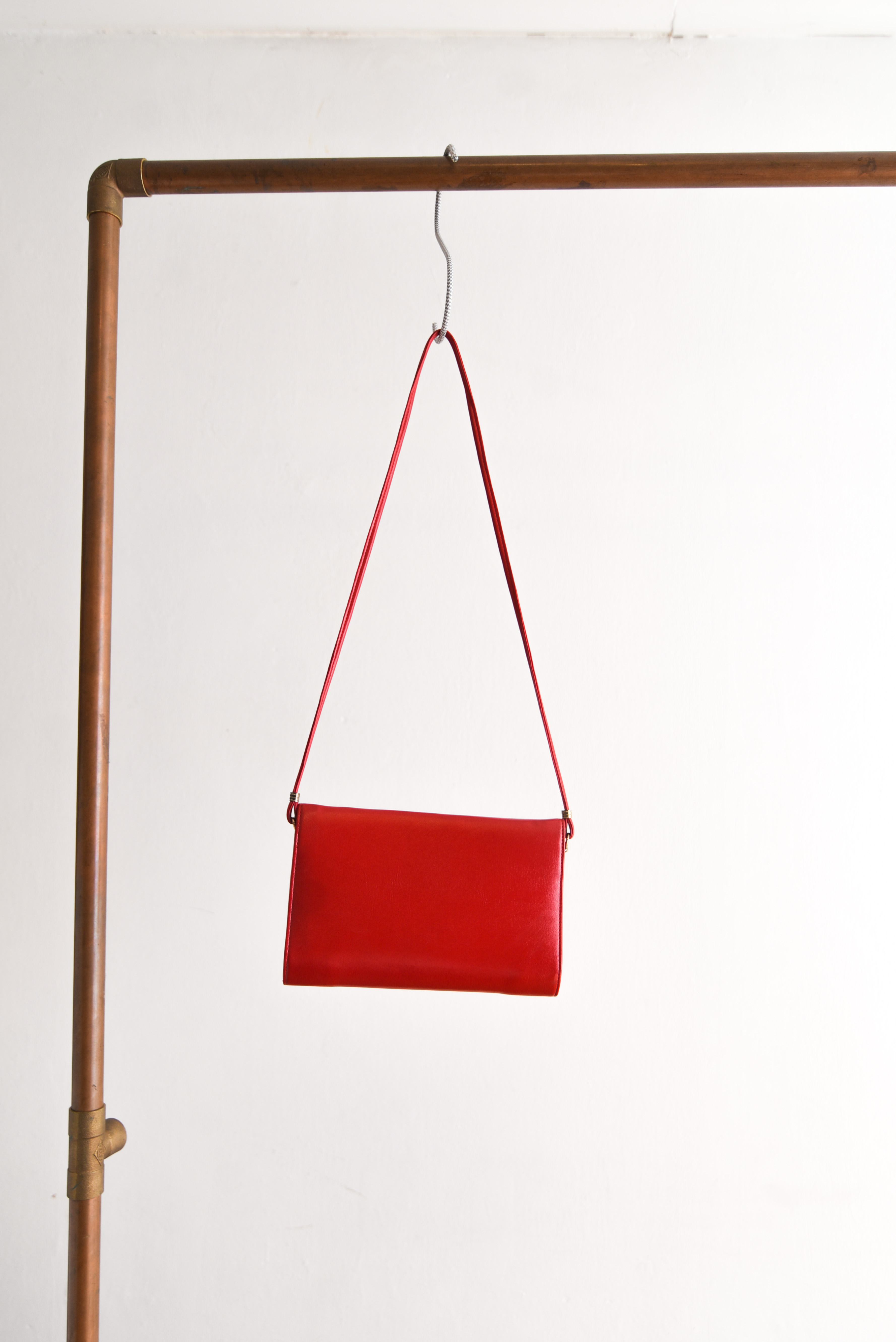 Cartera roja 80s