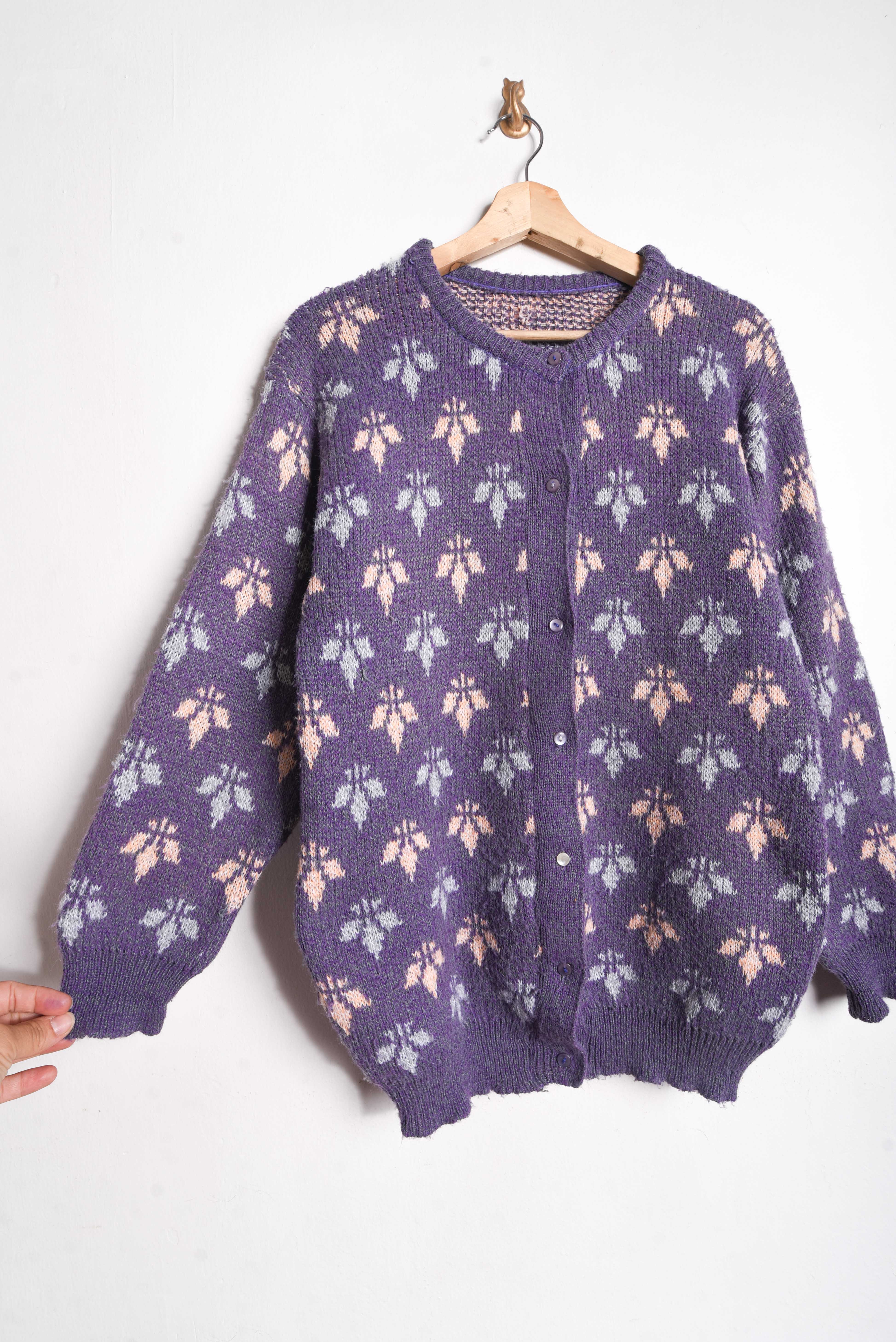 Cardigan lila flor de liz