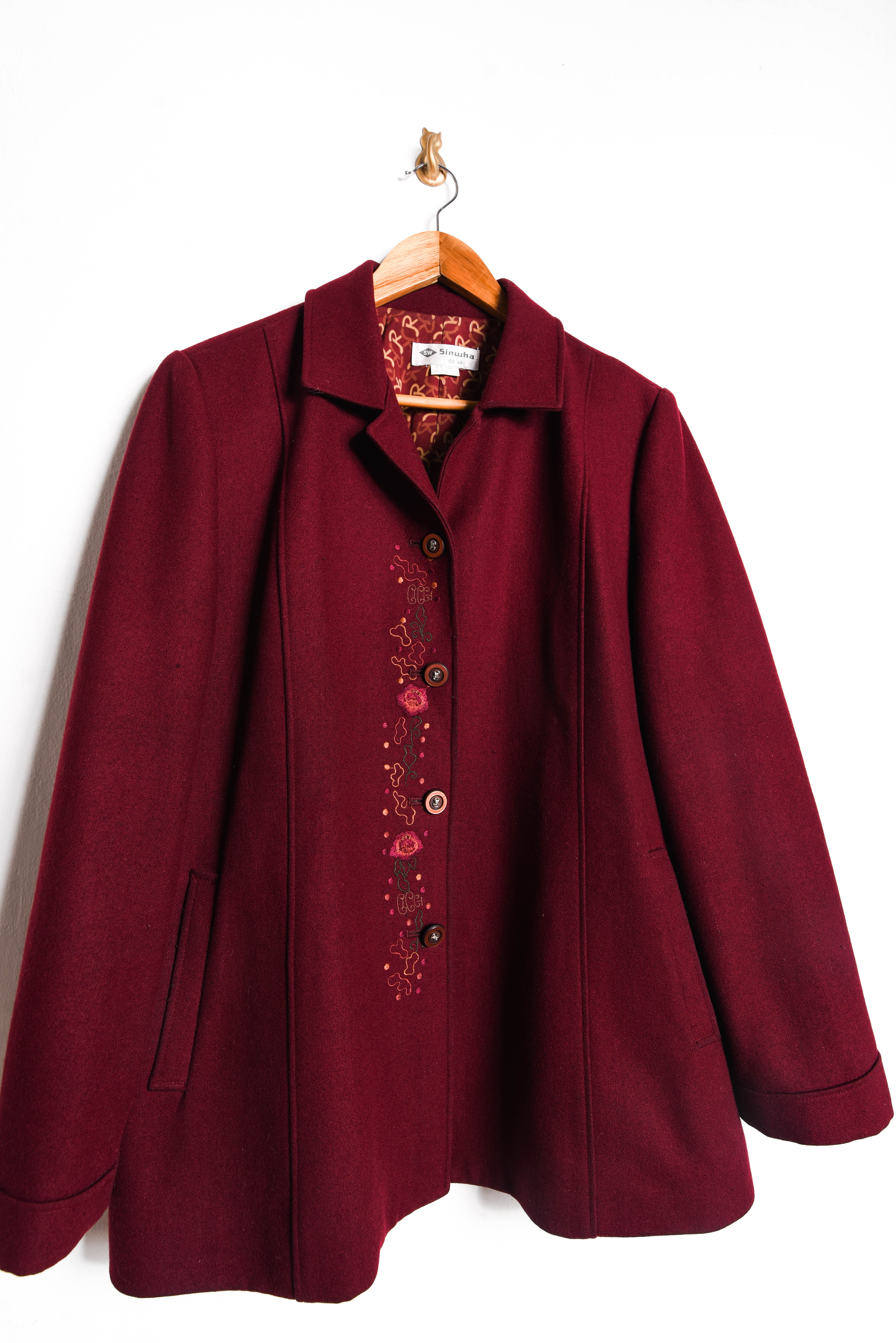 Blazer burdeo bordado