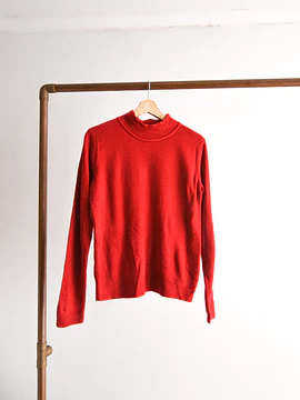 Chaleco rojo cuello subido