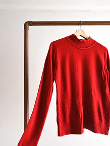 Chaleco rojo cuello subido