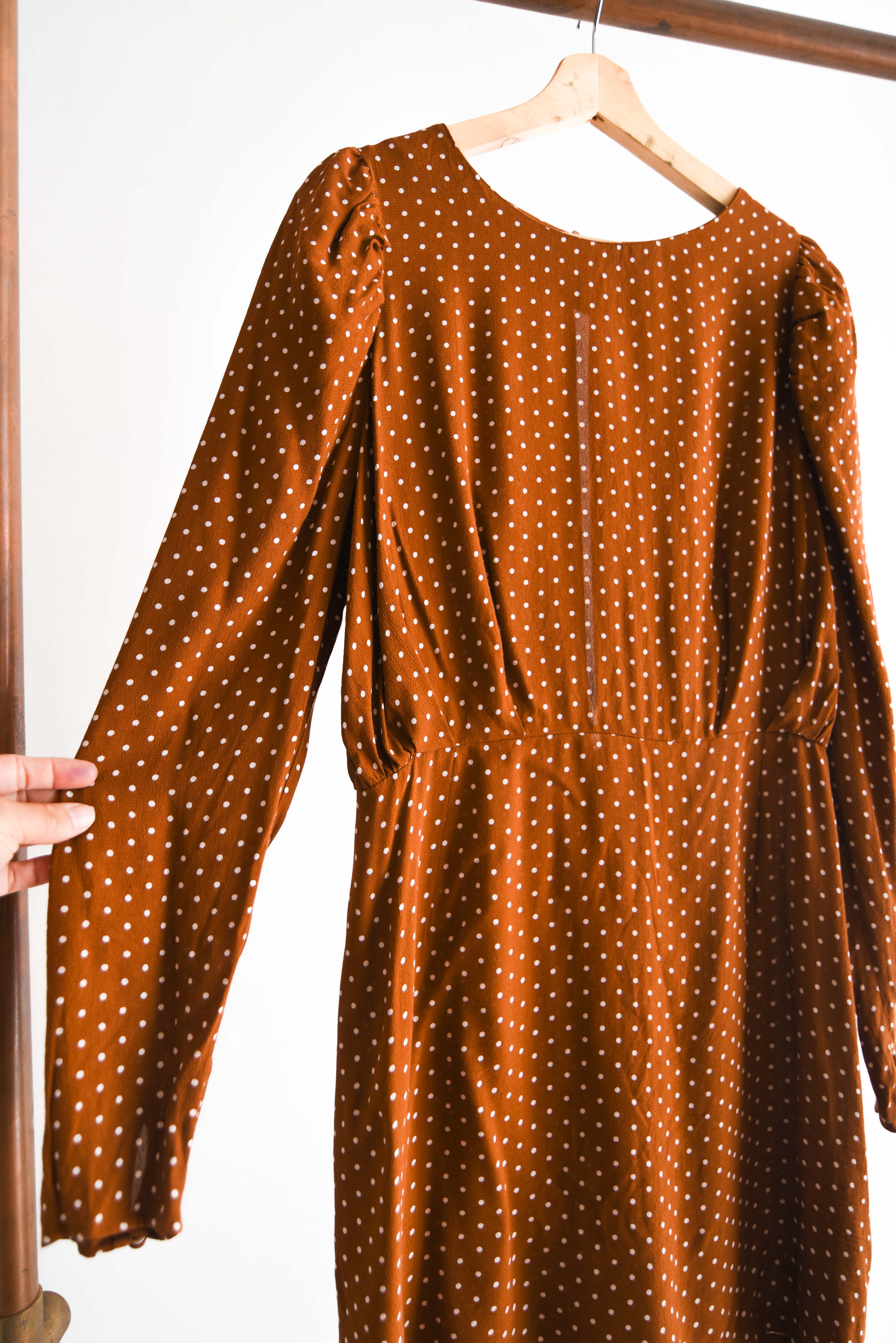 Vestido camel lunares