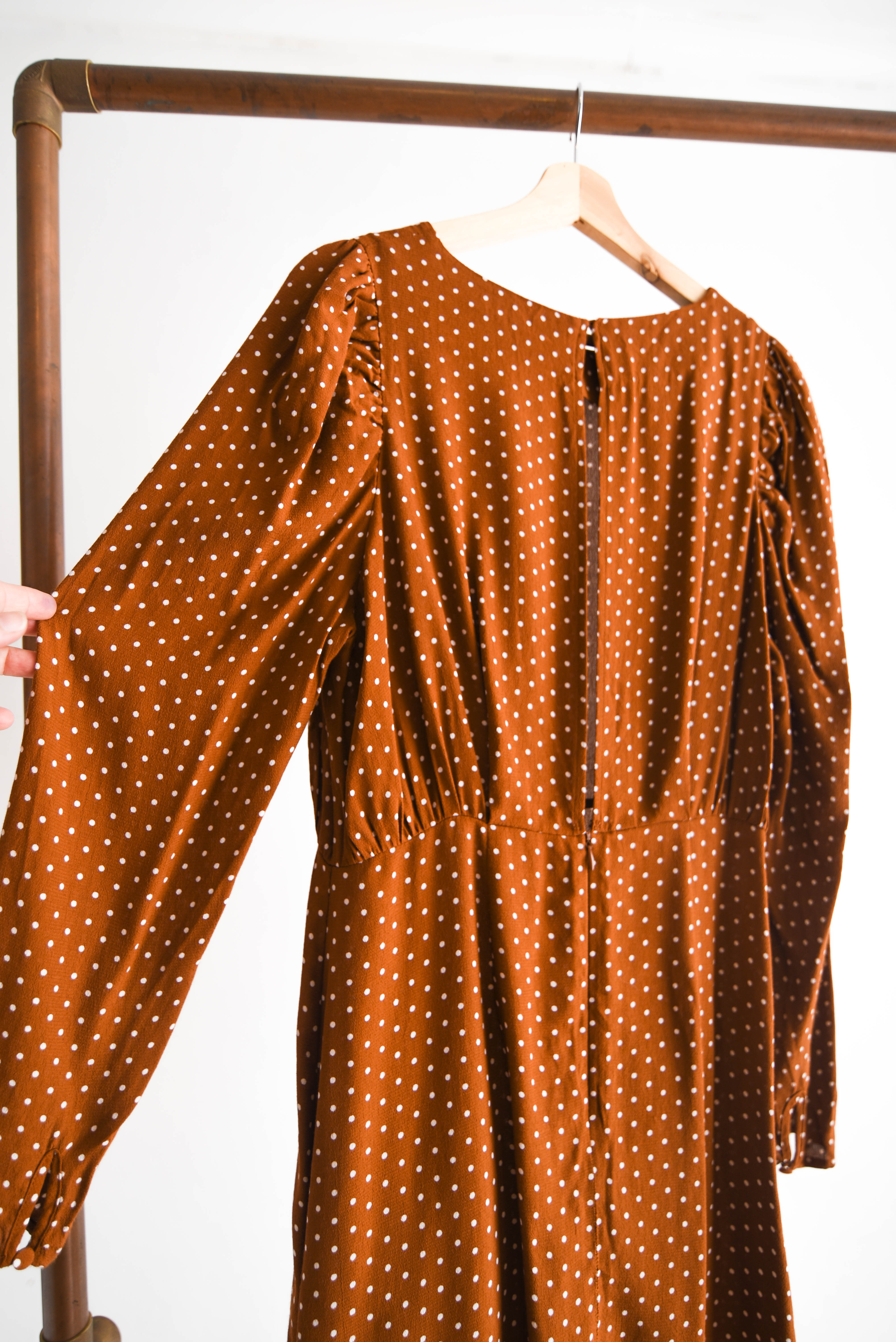 Vestido camel lunares