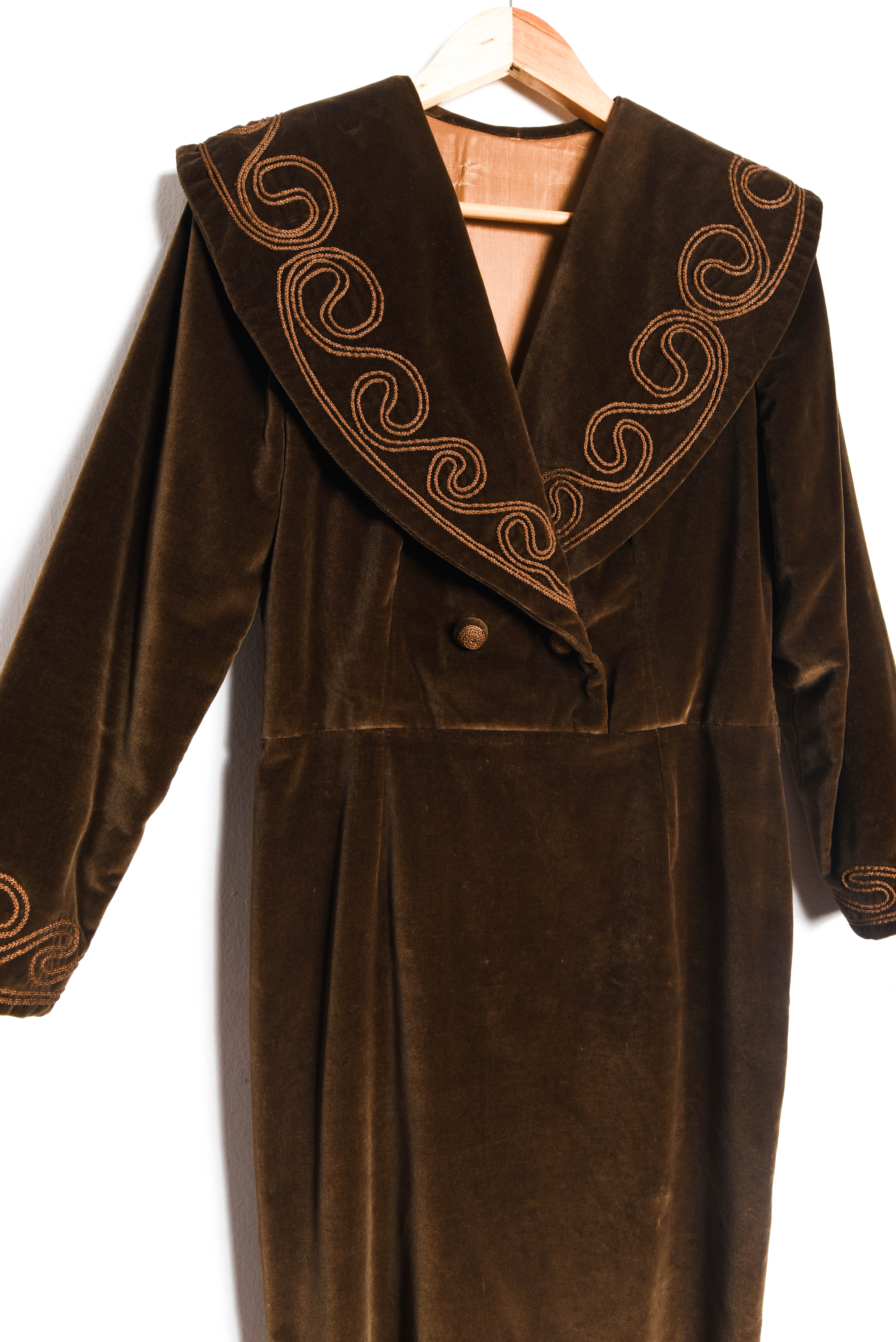 Vestido terciopelo café vintage