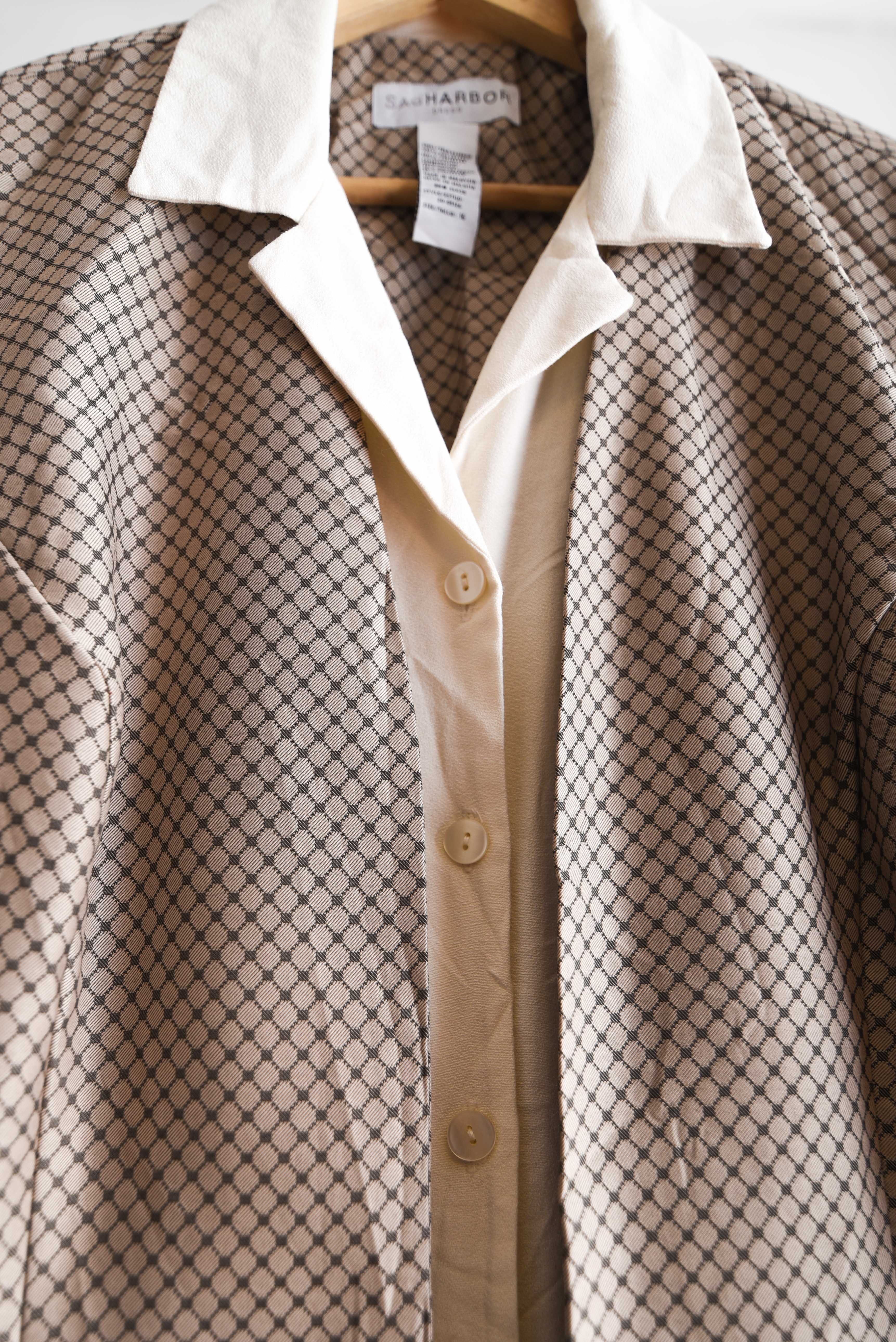 Blusa vintage 90s monograma