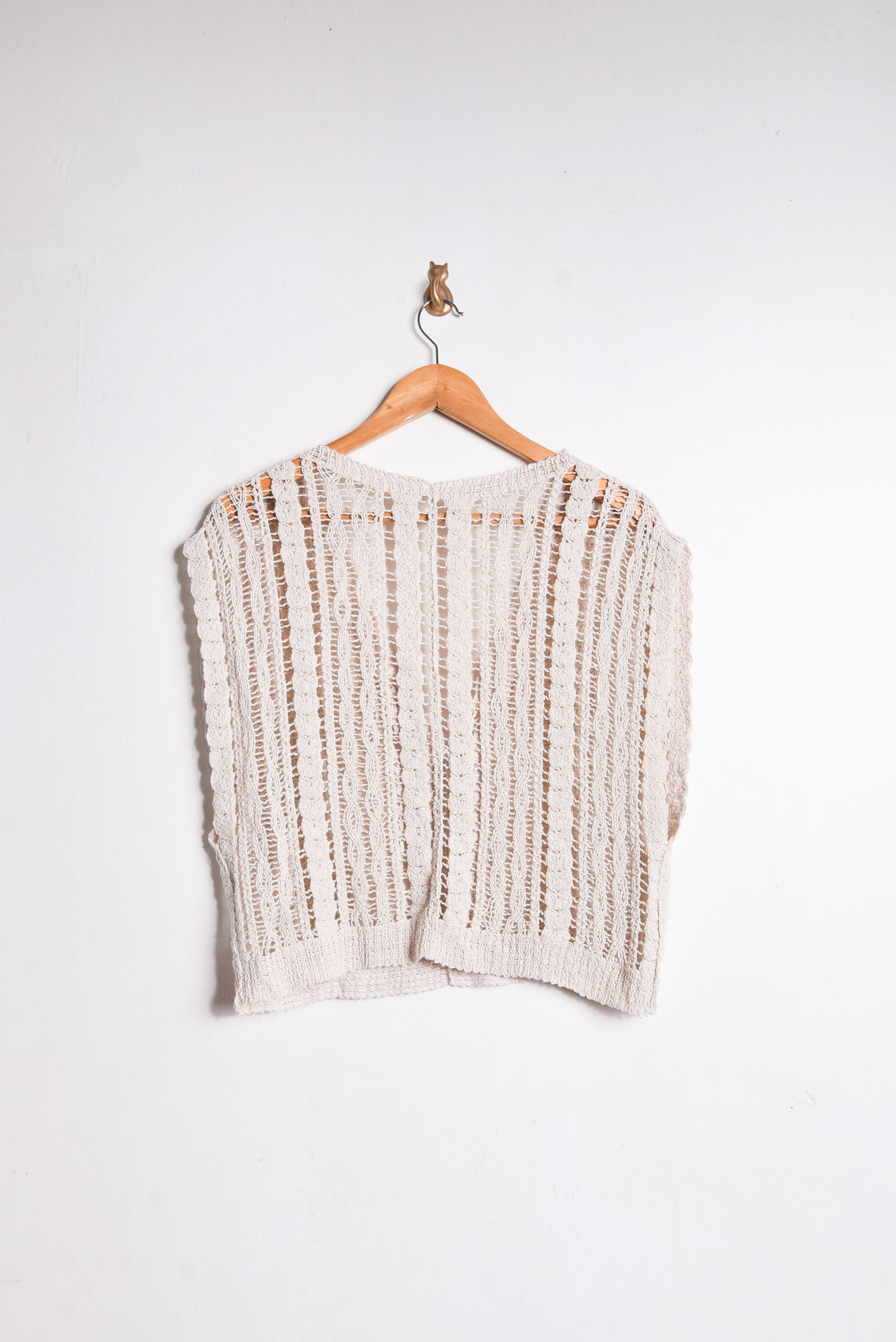 Sweater vest tejido marfil