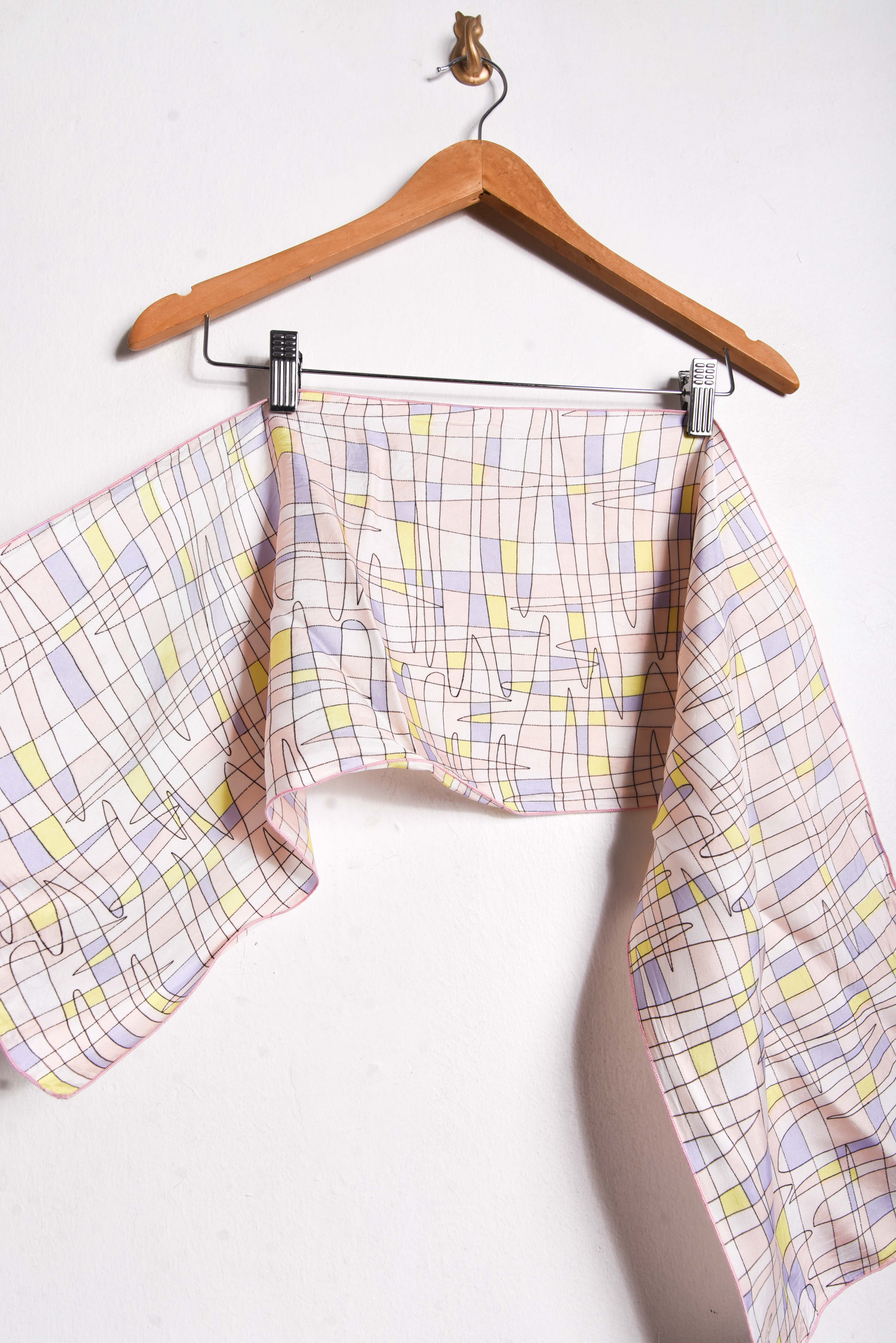 Pañuelo pastel doodles vntg