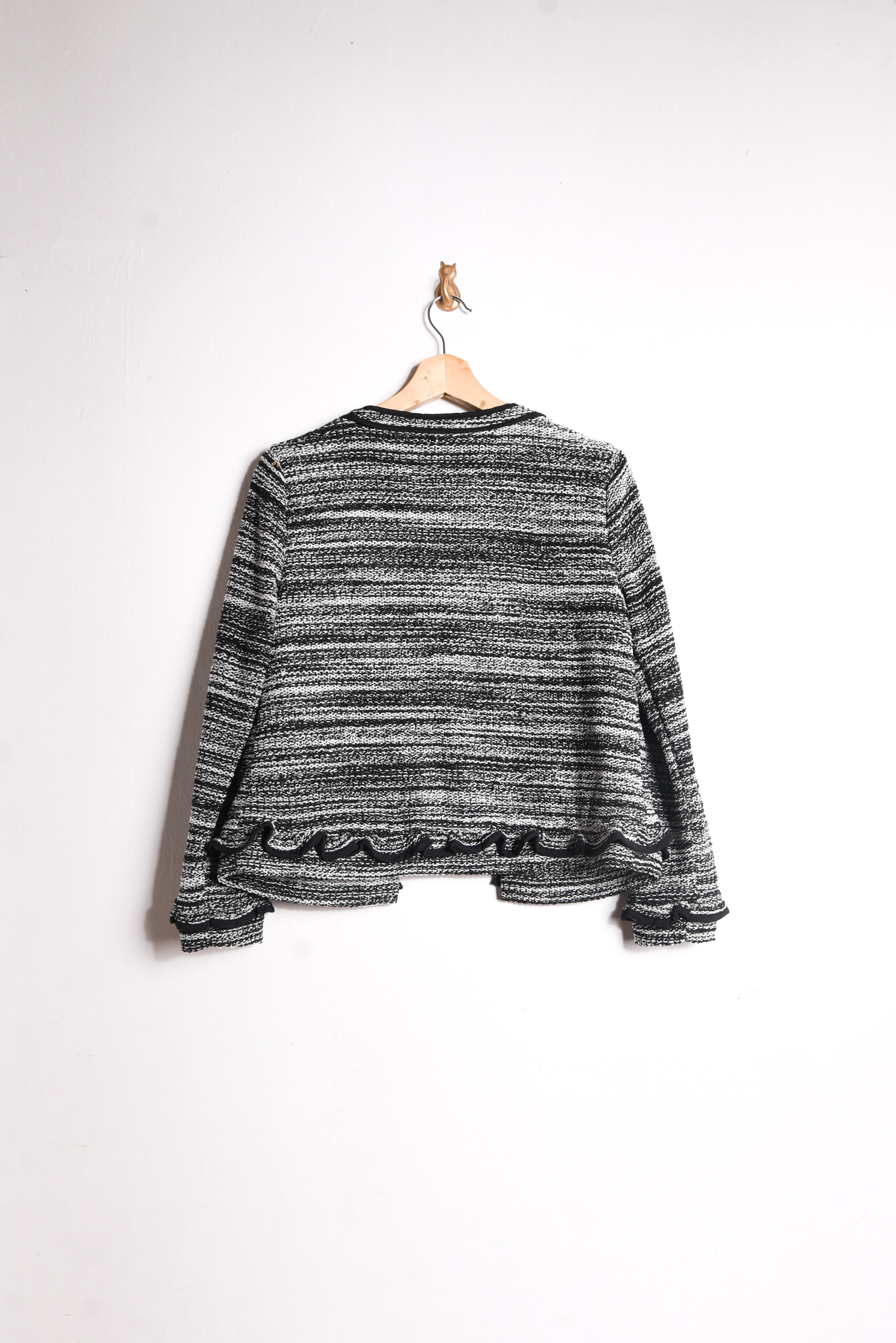 Chaqueta b&w tweed vuelos