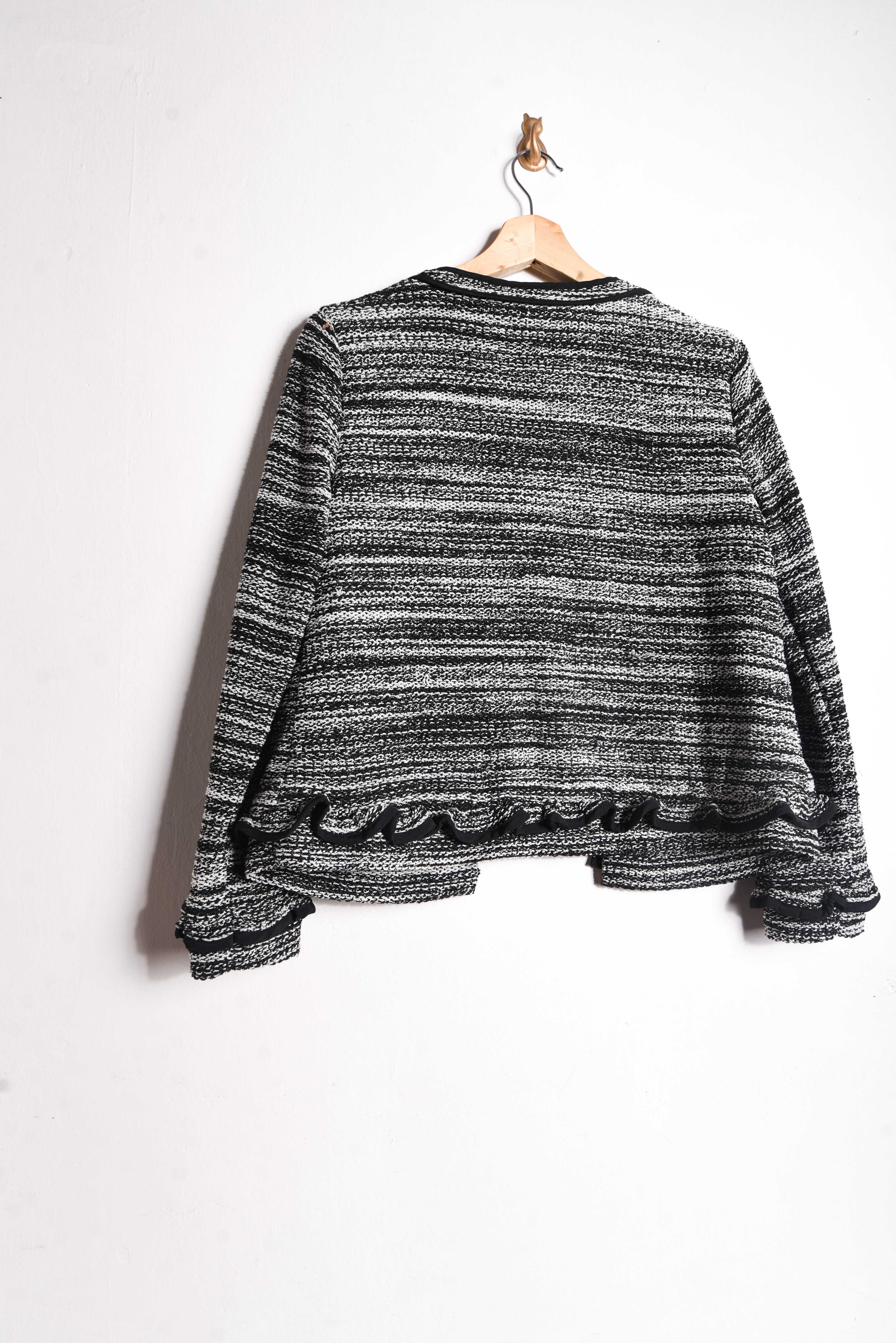 Chaqueta b&w tweed vuelos