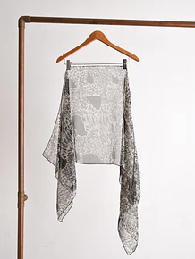 Pañuelo traslucido felinos