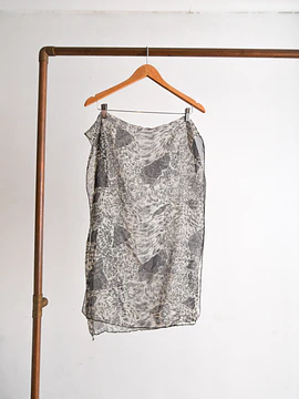 Pañuelo traslucido felinos