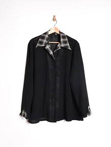 Blusón traslucido negro y tartán