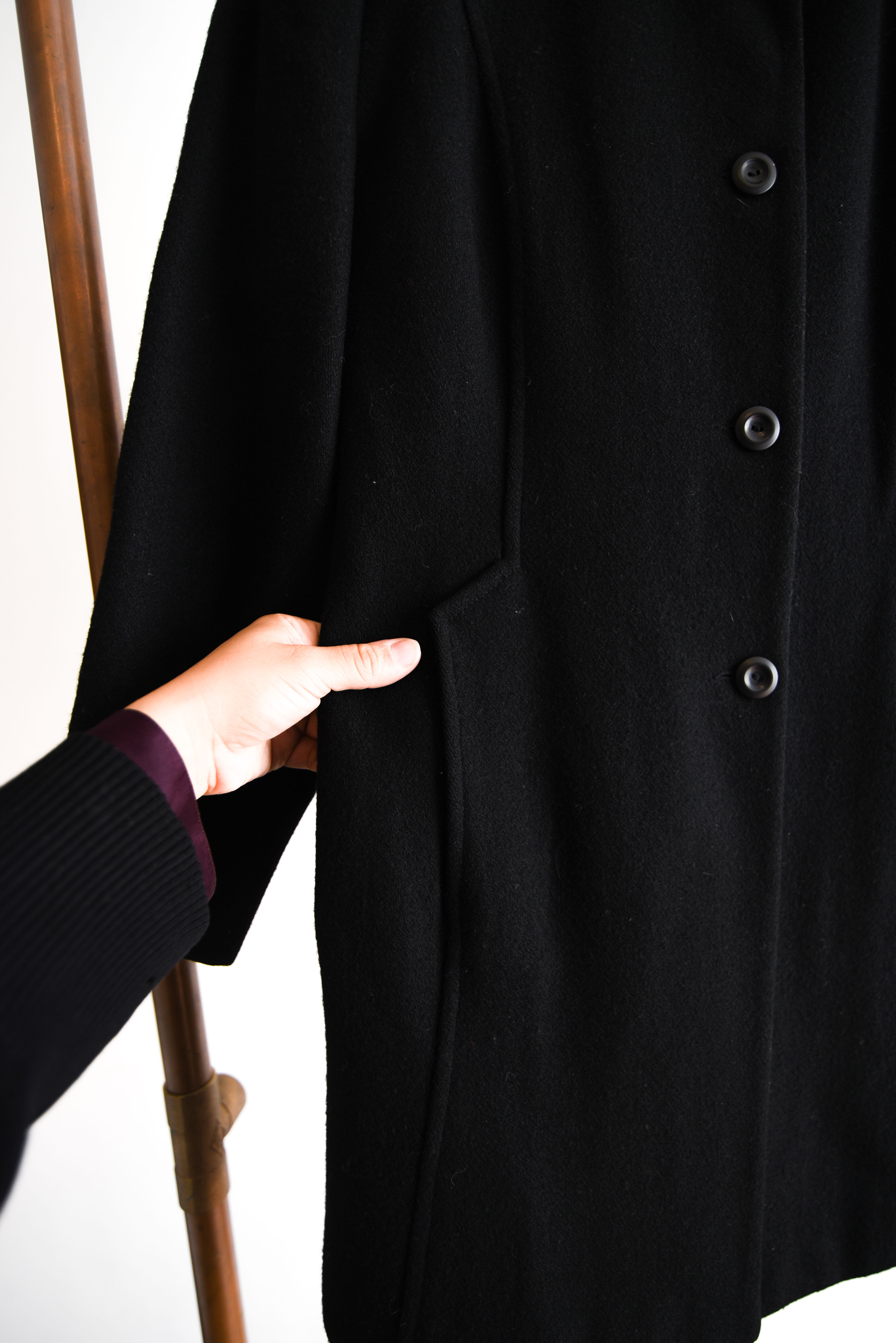 Abrigo negro vintage lana art deco