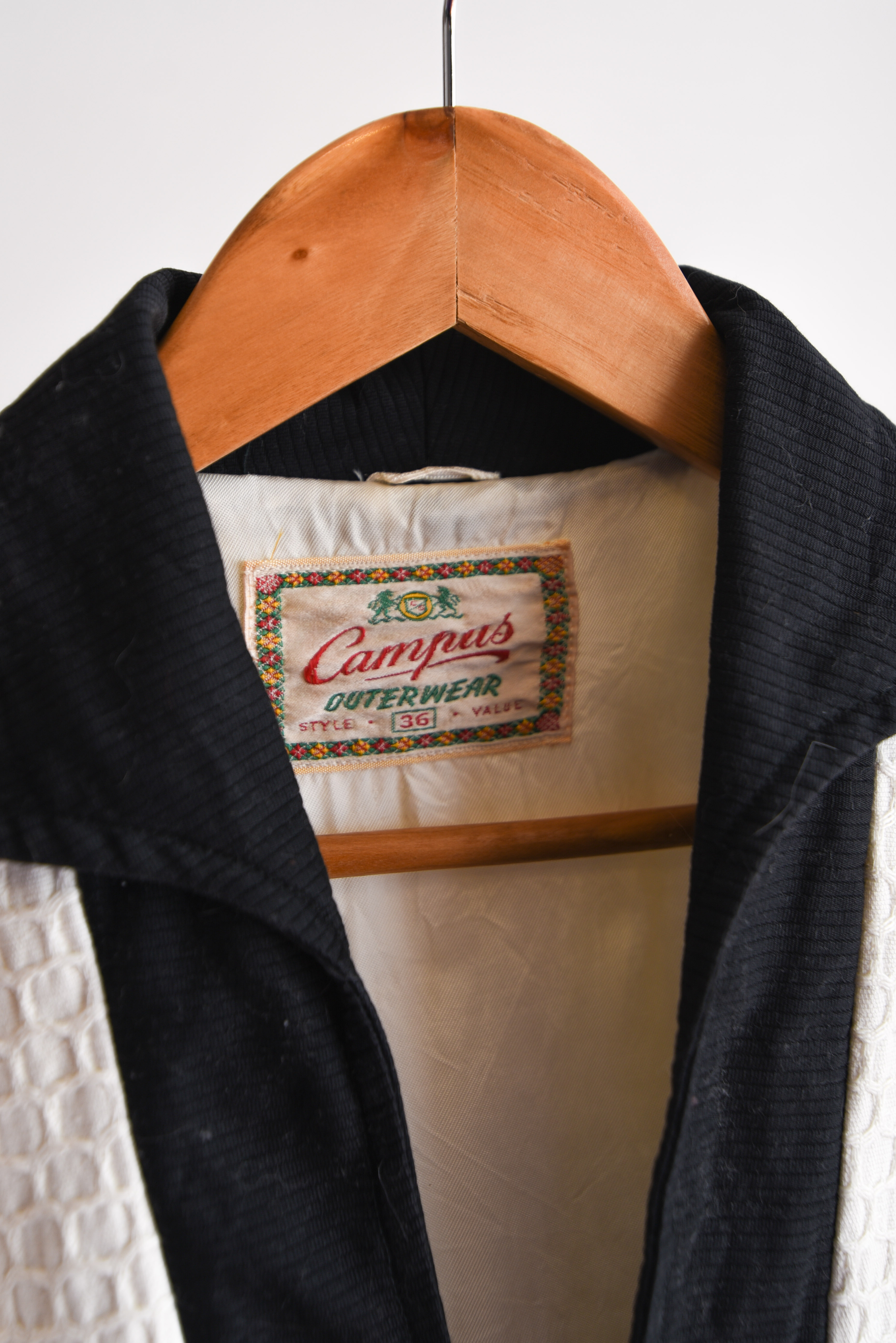 Chaqueta marfil vintage 60s