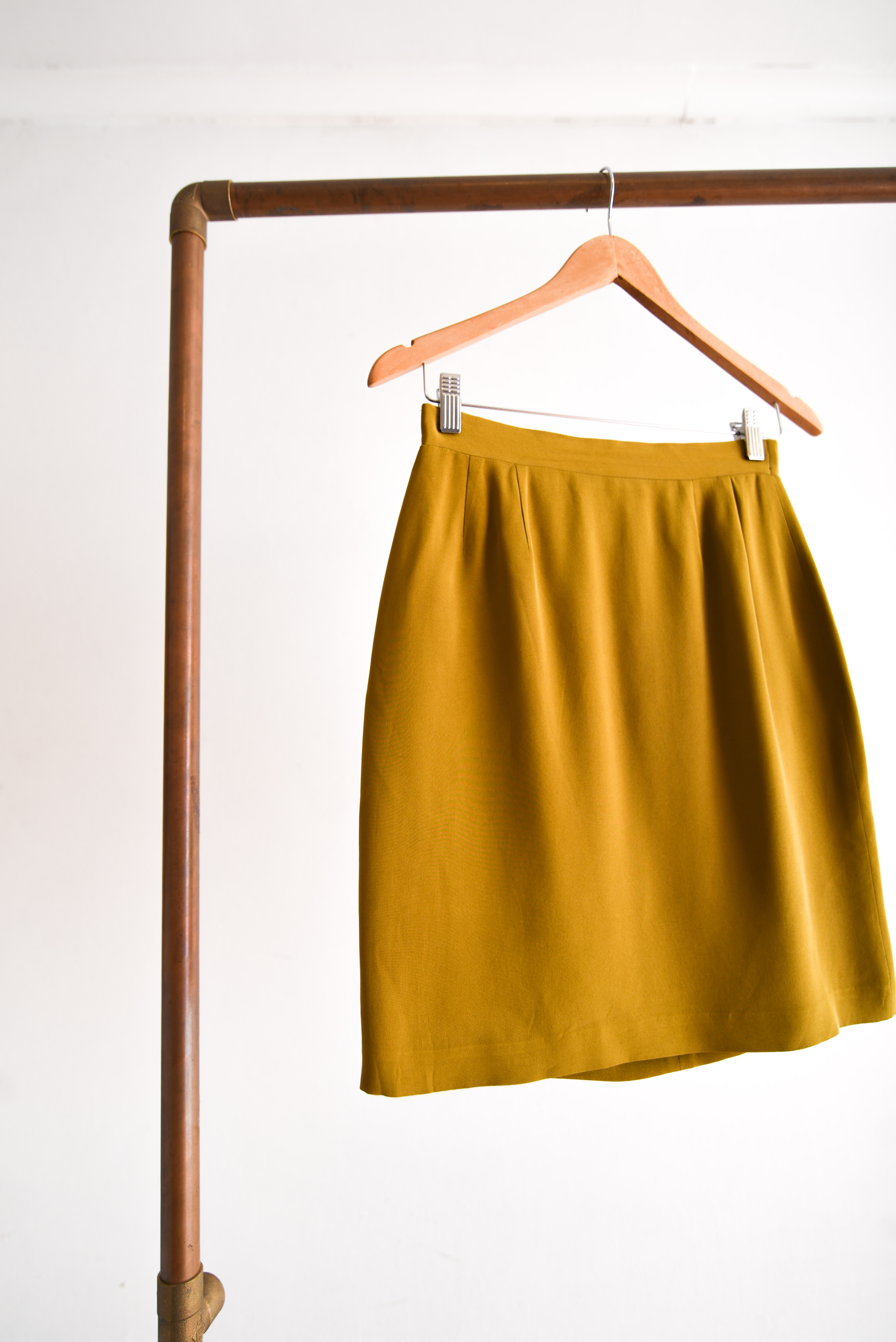 Falda golden silk vintage