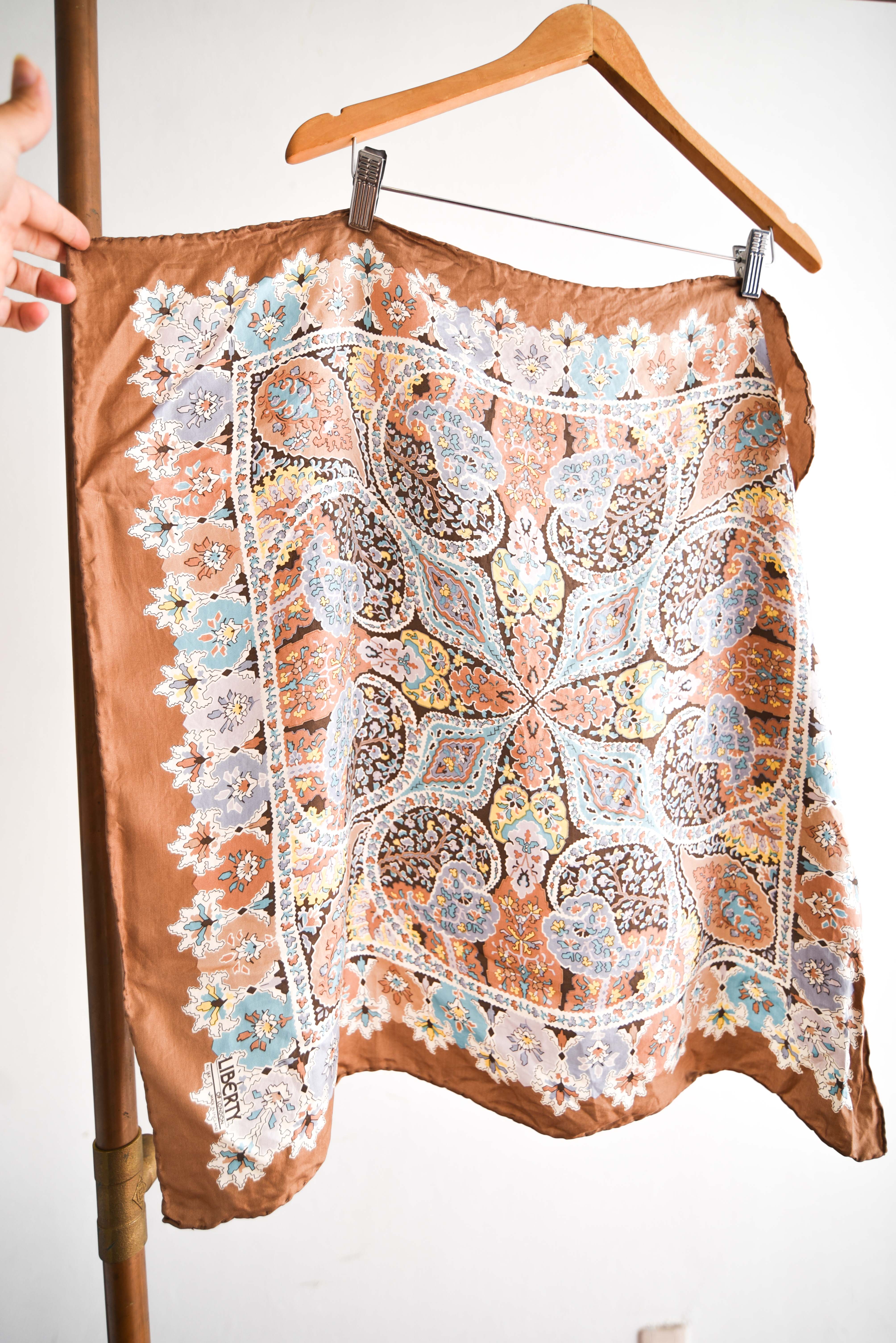 Pañuelo seda London