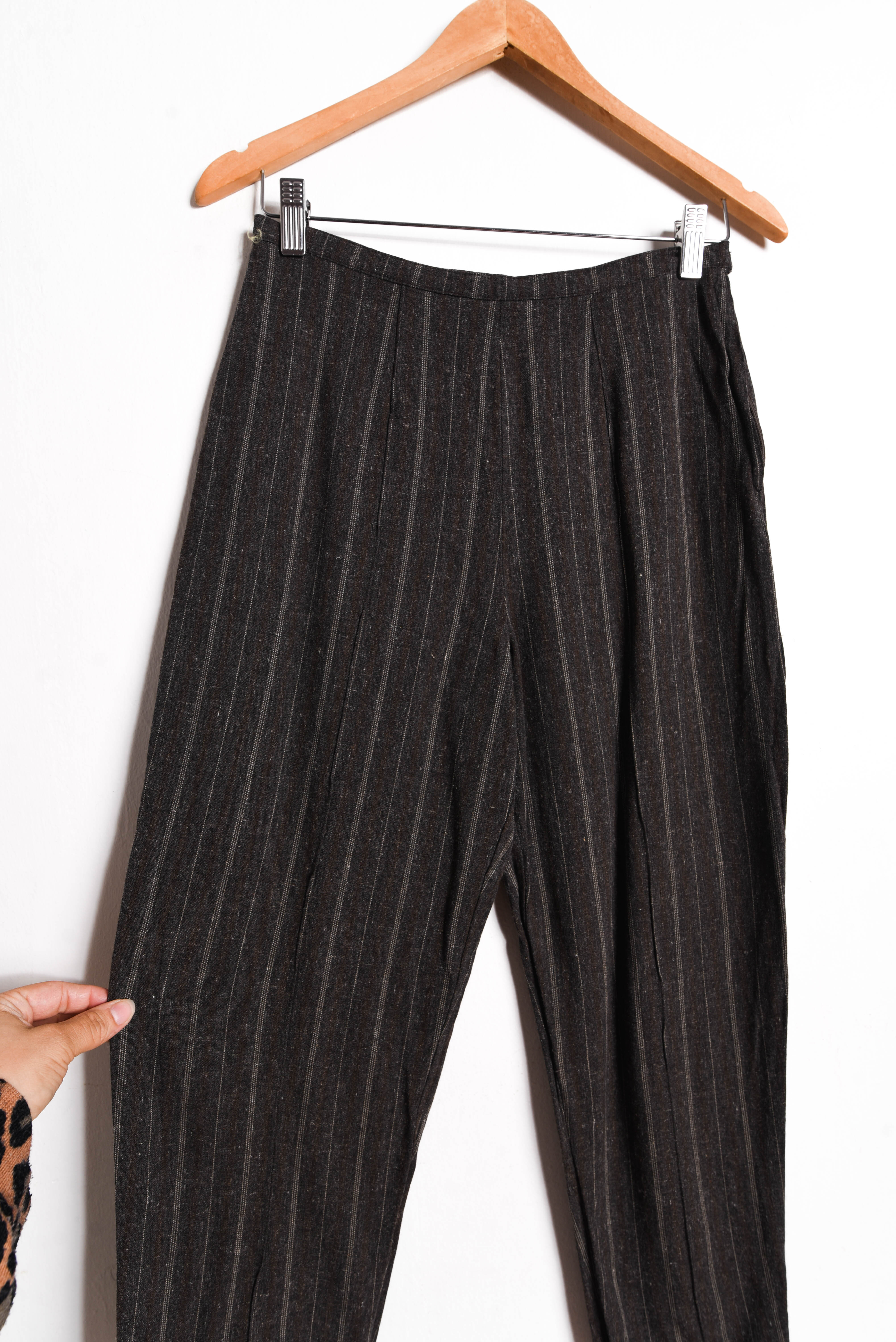 Pantalón grisaceo pinstripe vintage