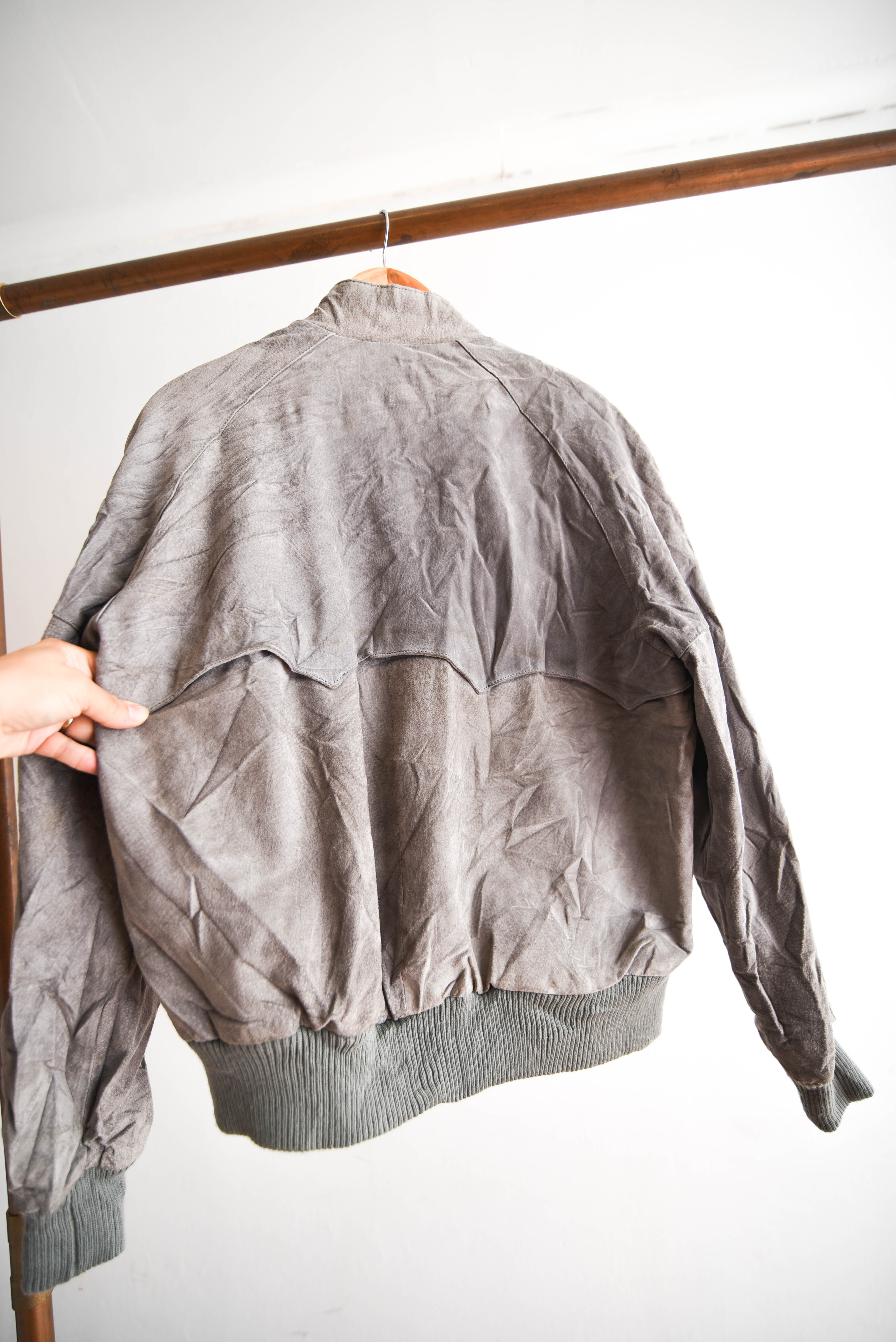 Bomber jacket gamuza gris vntg