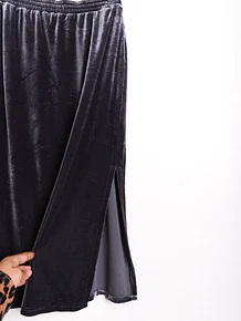 Maxi falda gris velvet