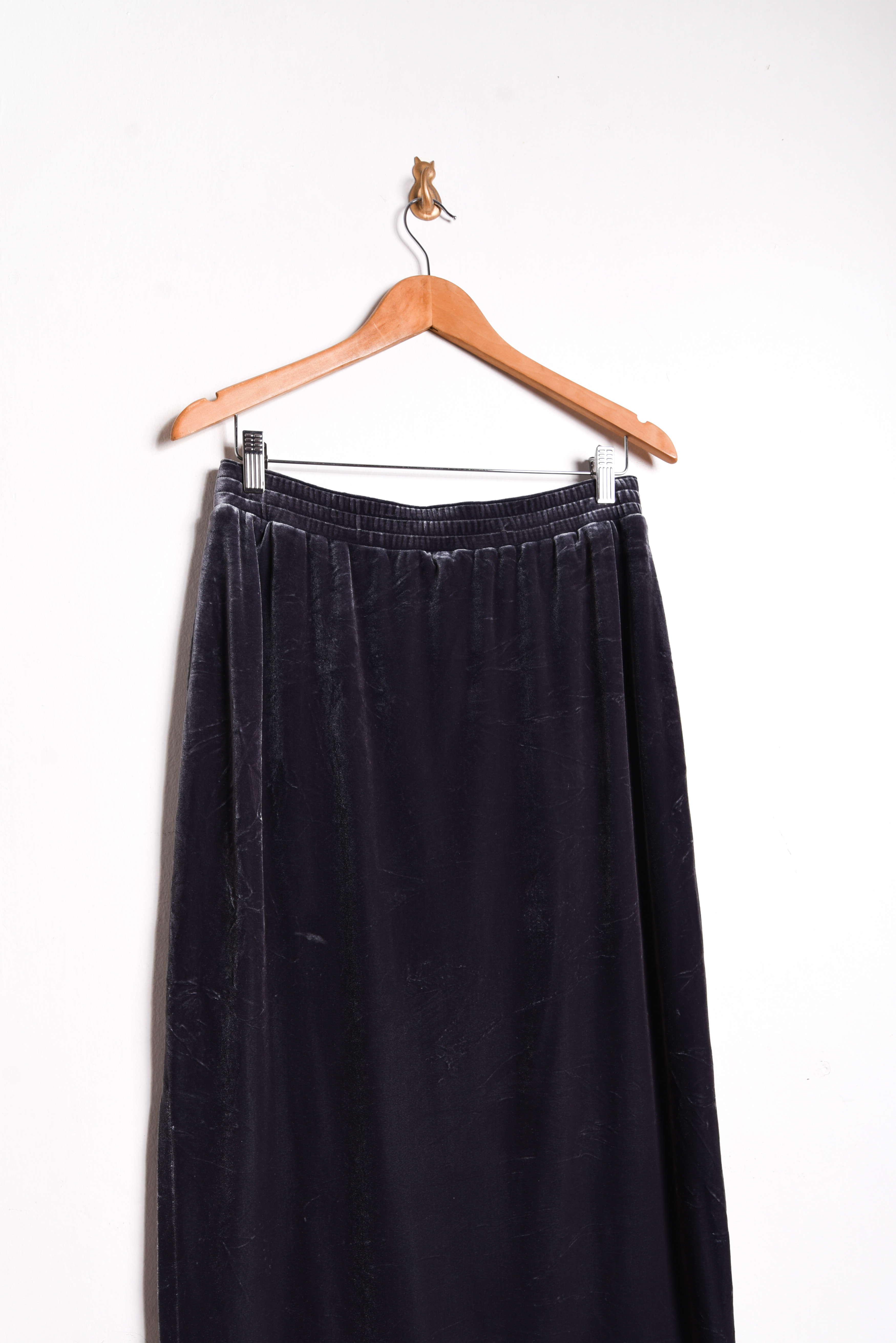 Maxi falda gris velvet