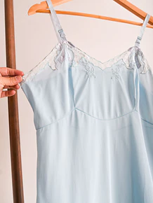 Vestido lencero celeste vintage 60s