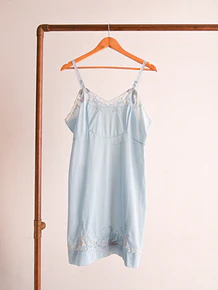 Vestido lencero celeste vintage 60s