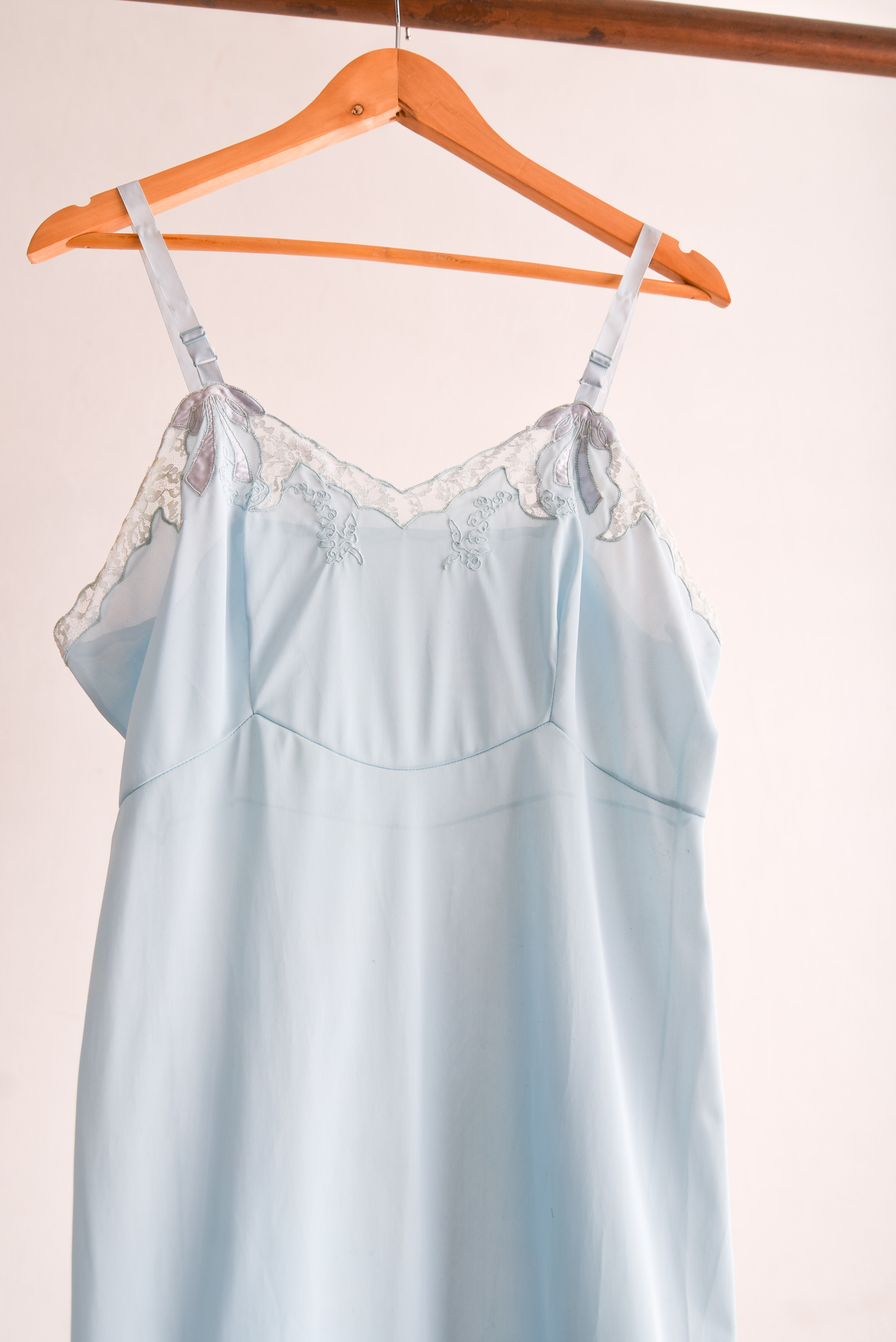 Vestido lencero celeste vintage 60s